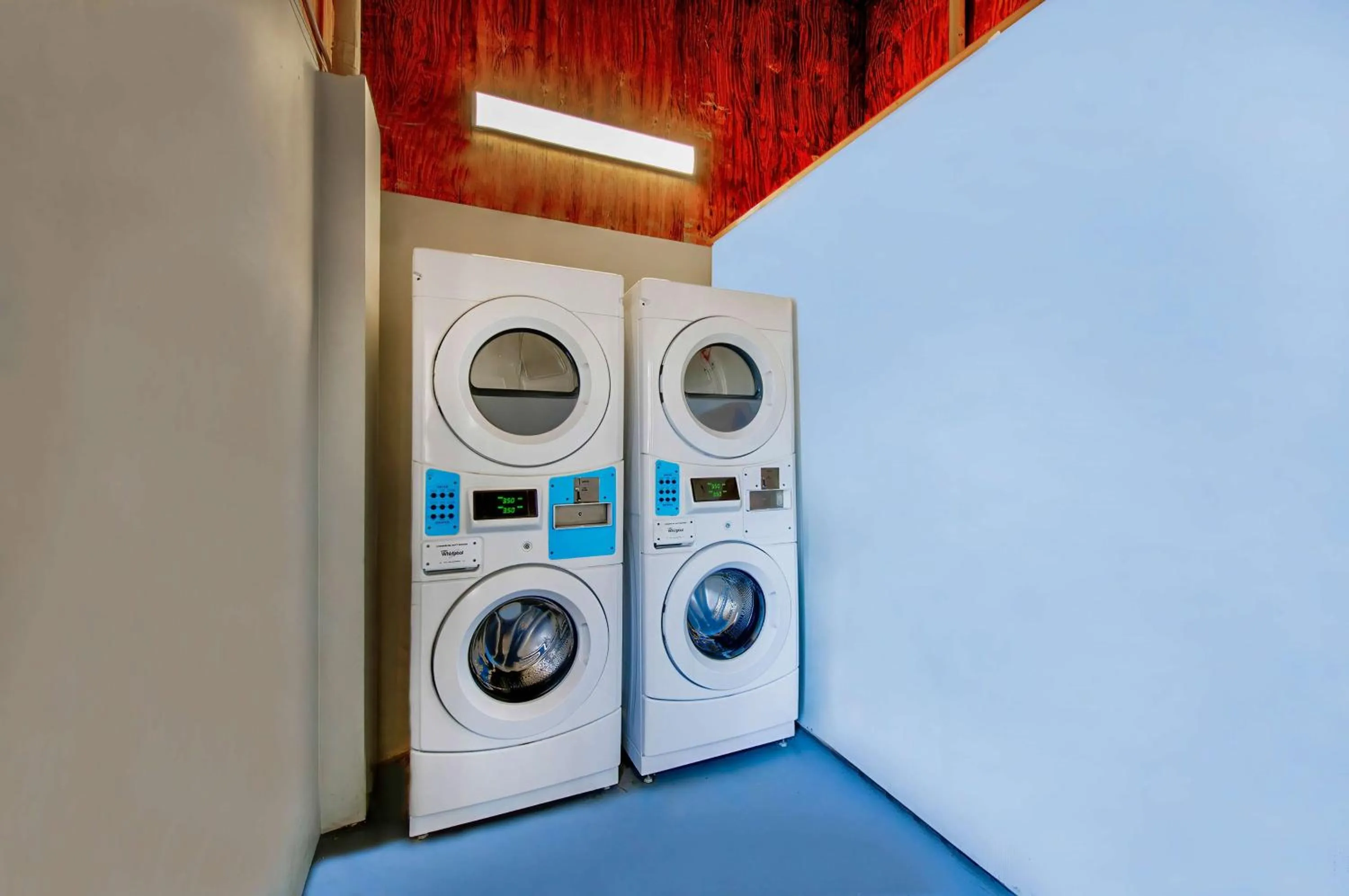 laundry in Studio 6 Birmingham, AL - Medical Center - Inverness Hwy 280