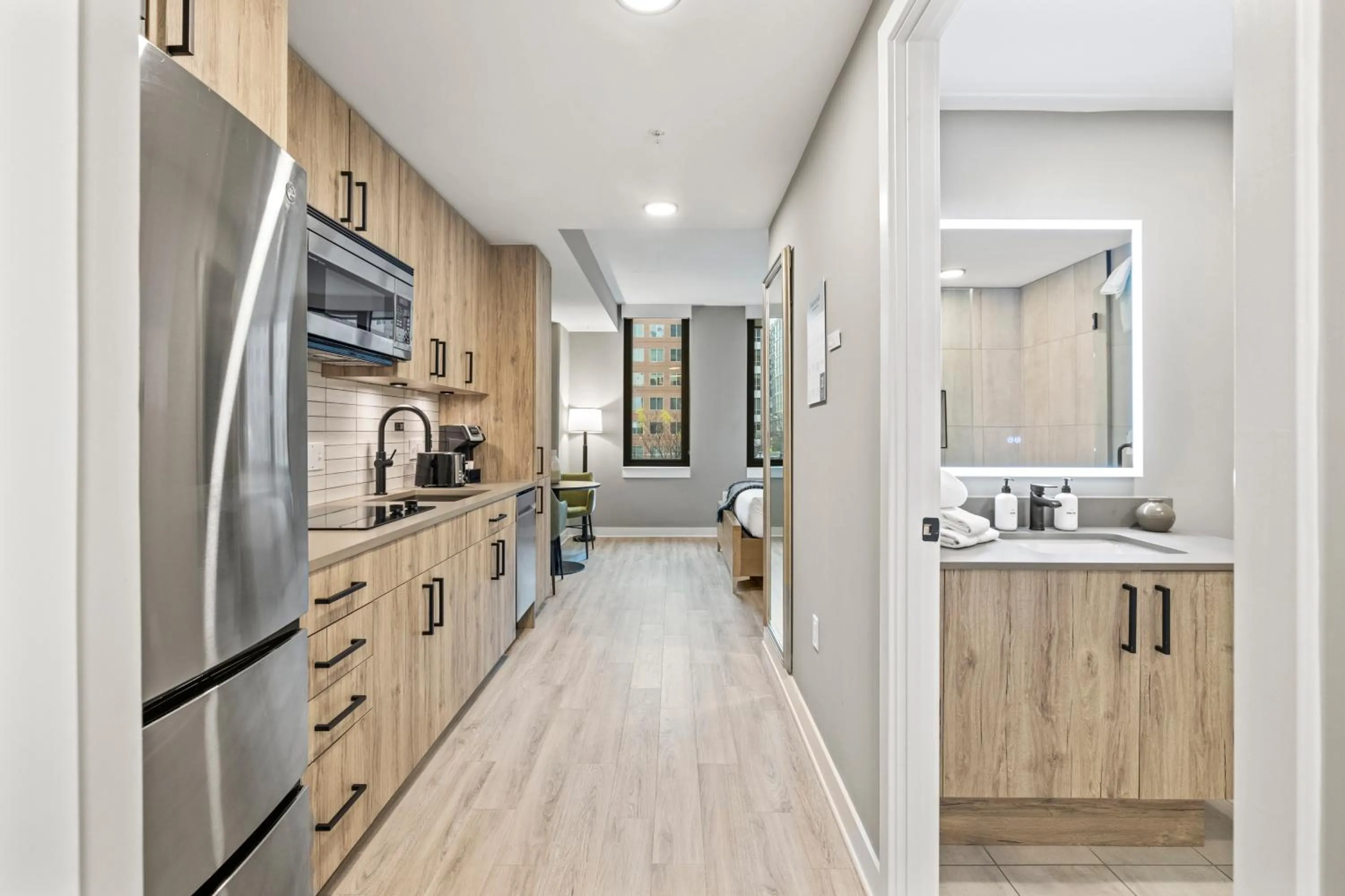 Kitchen or kitchenette in Coda on Half, a Placemakr Experience - Navy Yard