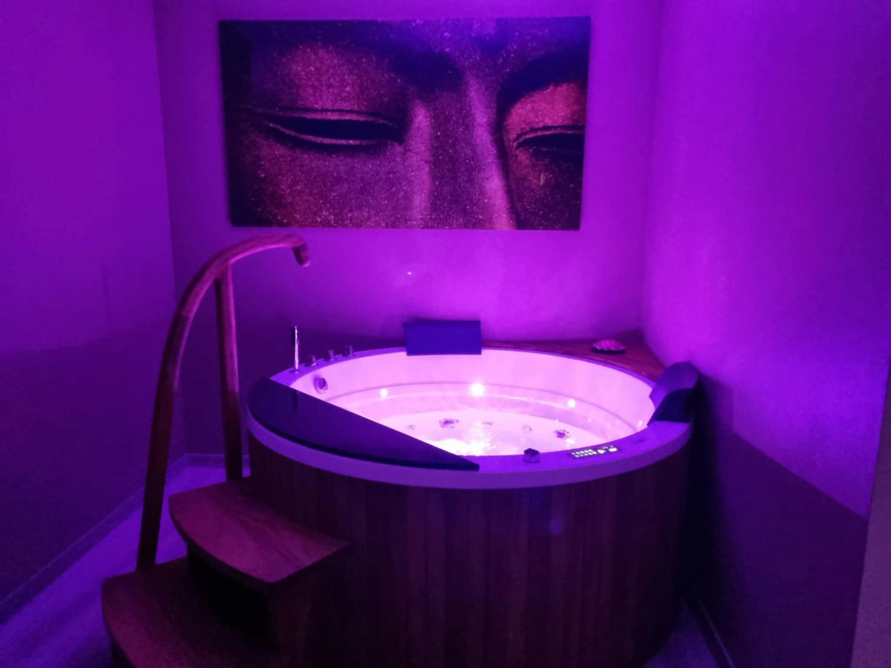Hot Tub in Shamarè Resort & Wellness Spa
