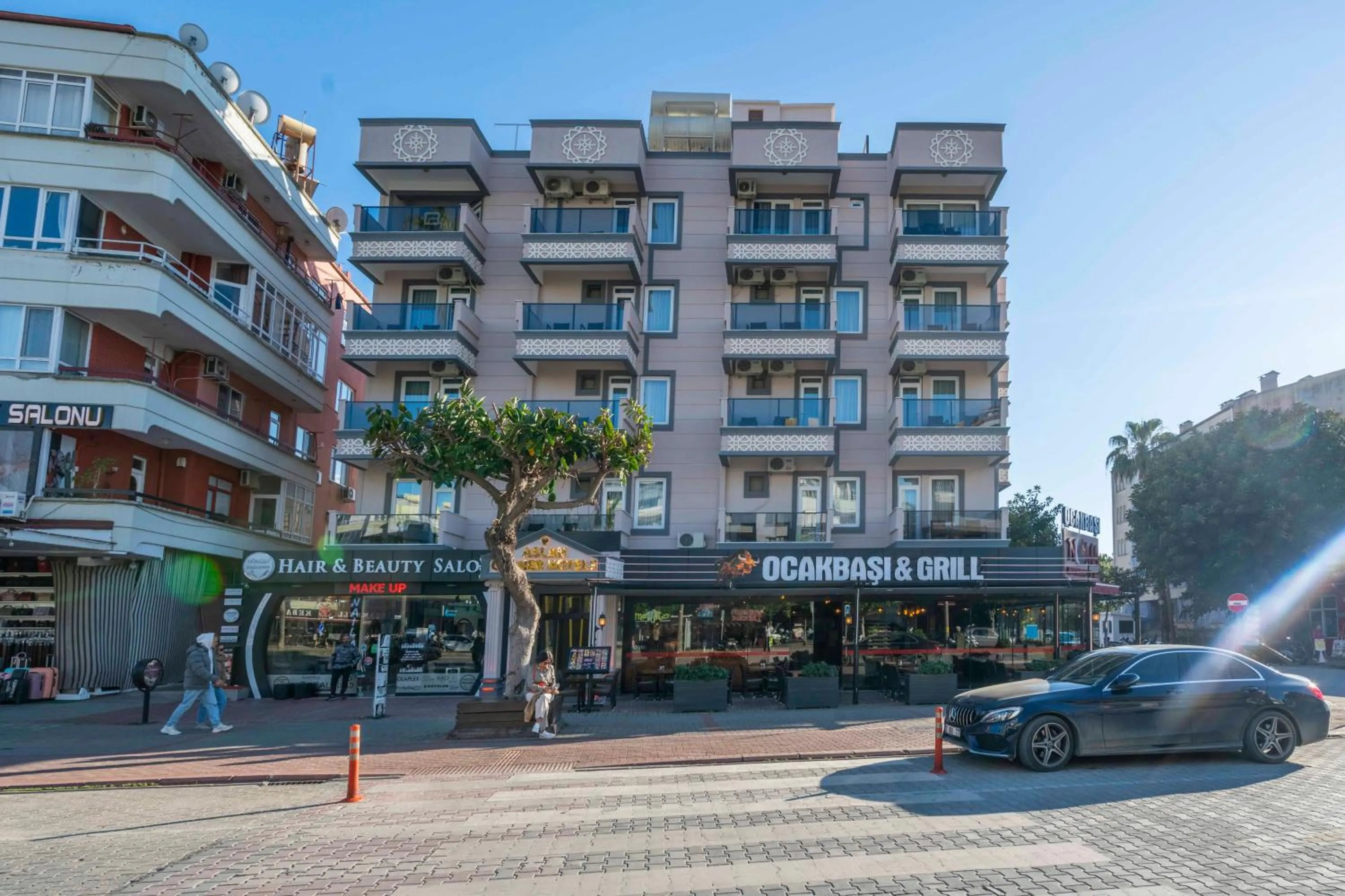 Property building in Aslan Corner Hotel