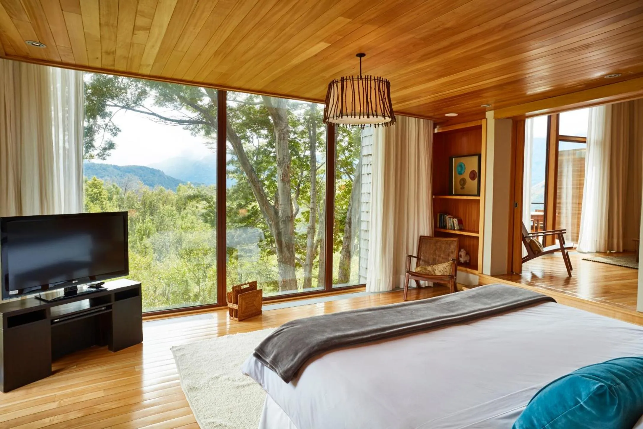 Bedroom, Bed in Uman Lodge Patagonia Chile