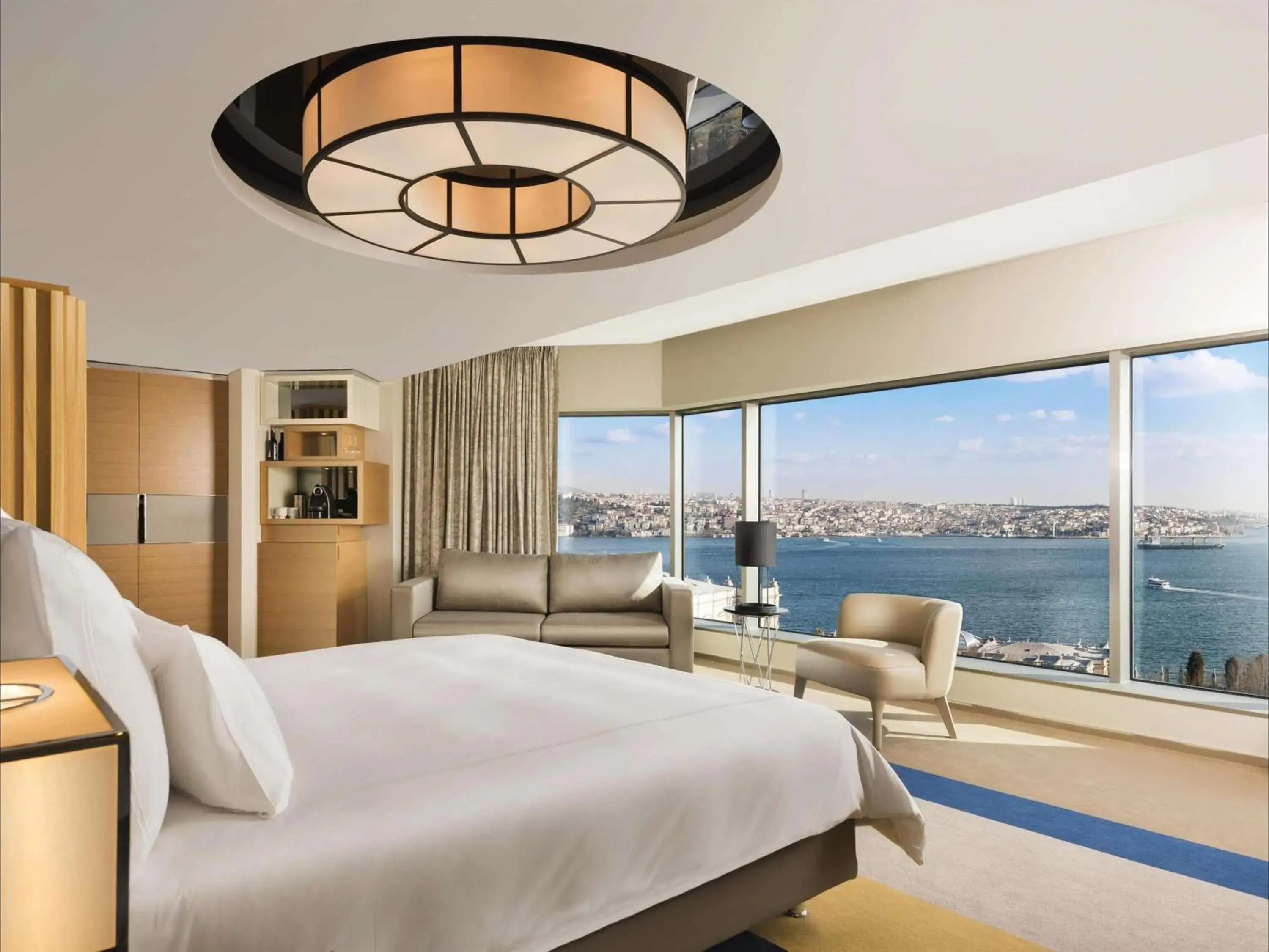 Corner Room with Bosphorus View in Swissotel The Bosphorus Istanbul Corner Room with Bosphorus View in Swissotel The Bosphorus Istanbul