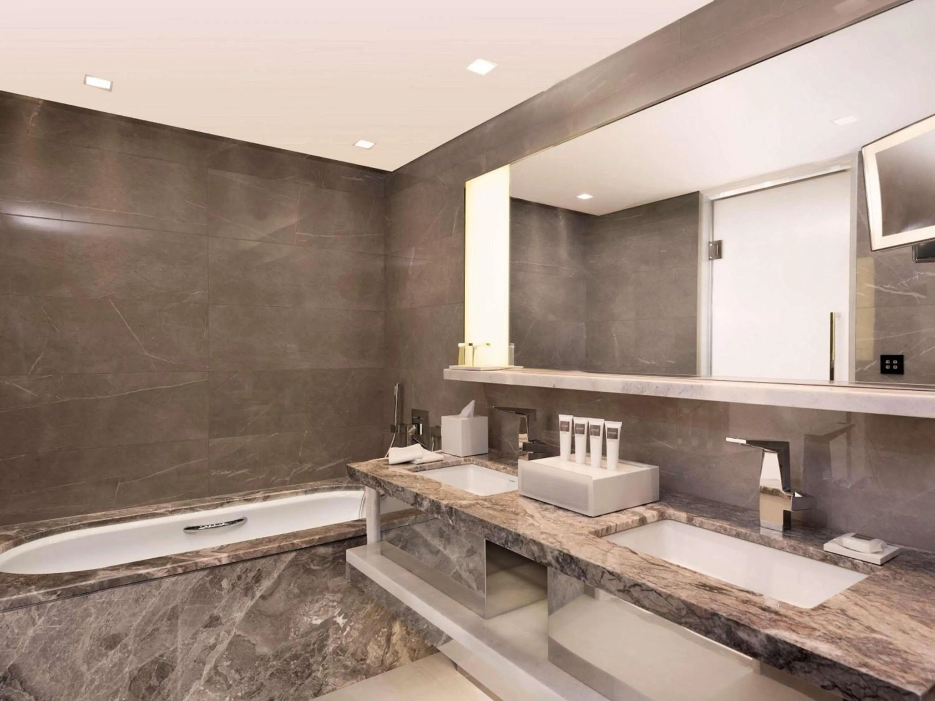 Bathroom in Swissotel The Bosphorus Istanbul