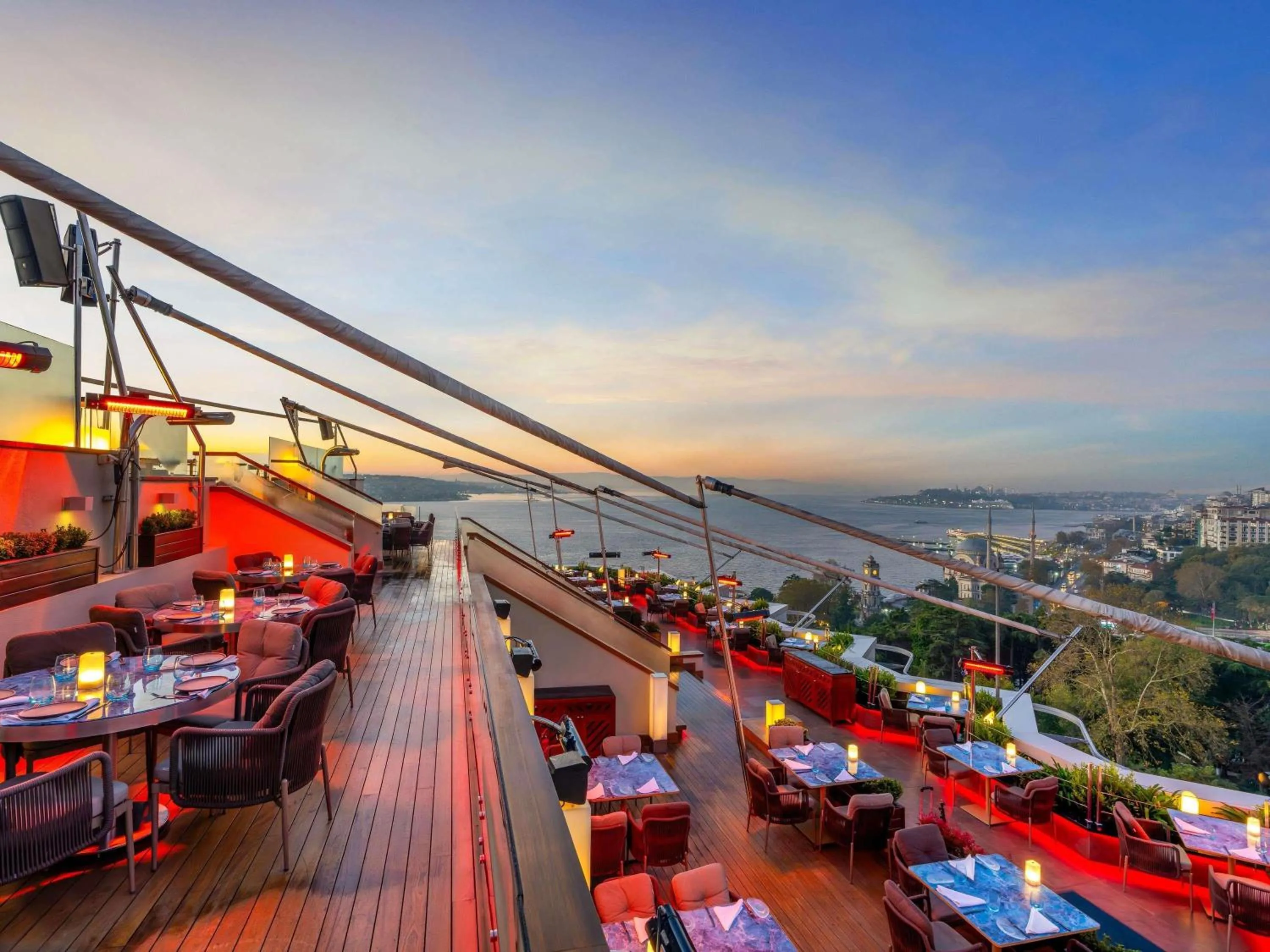 Restaurant/places to eat in Swissotel The Bosphorus Istanbul