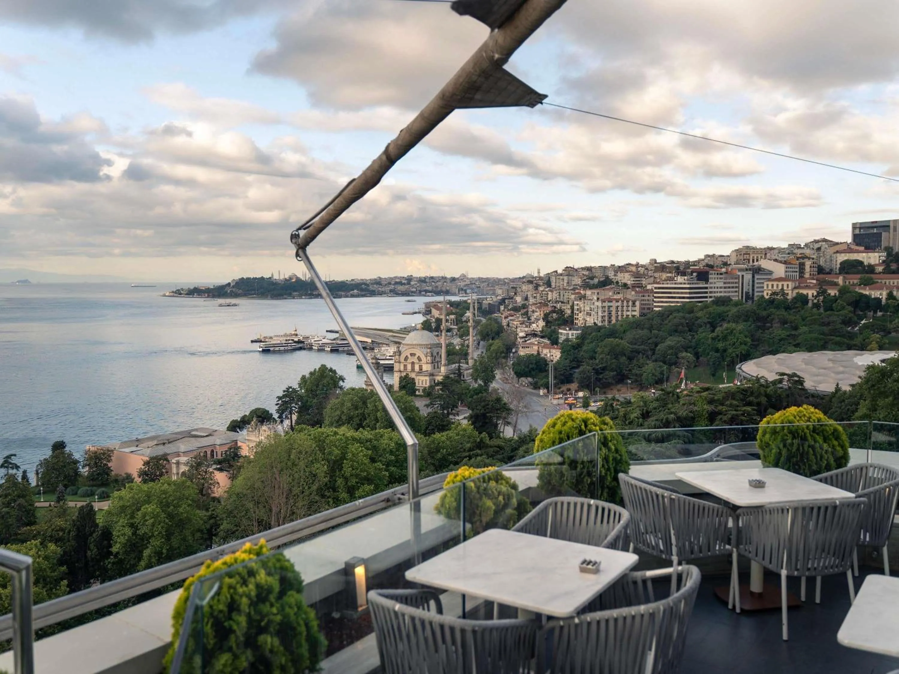 Bedroom in Swissotel The Bosphorus Istanbul