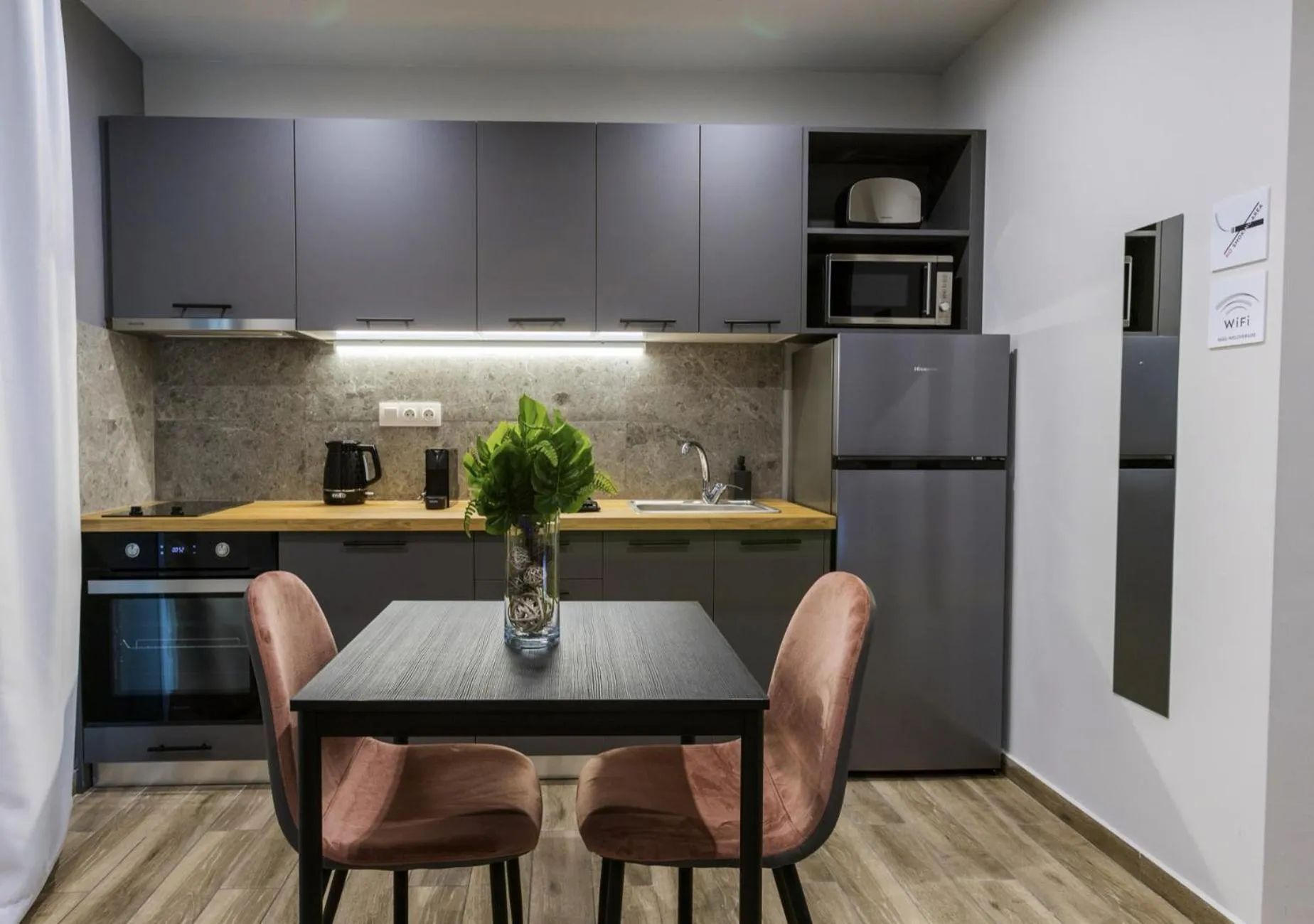 Raise Averof Serviced Apartments