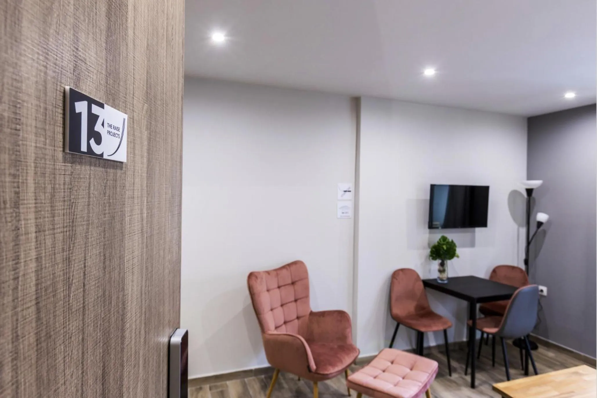 Raise Averof Serviced Apartments