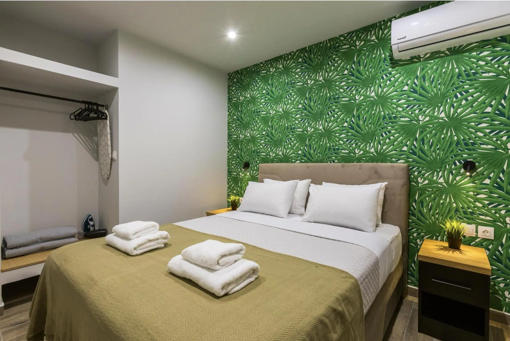 Bed in Raise Averof Serviced Apartments