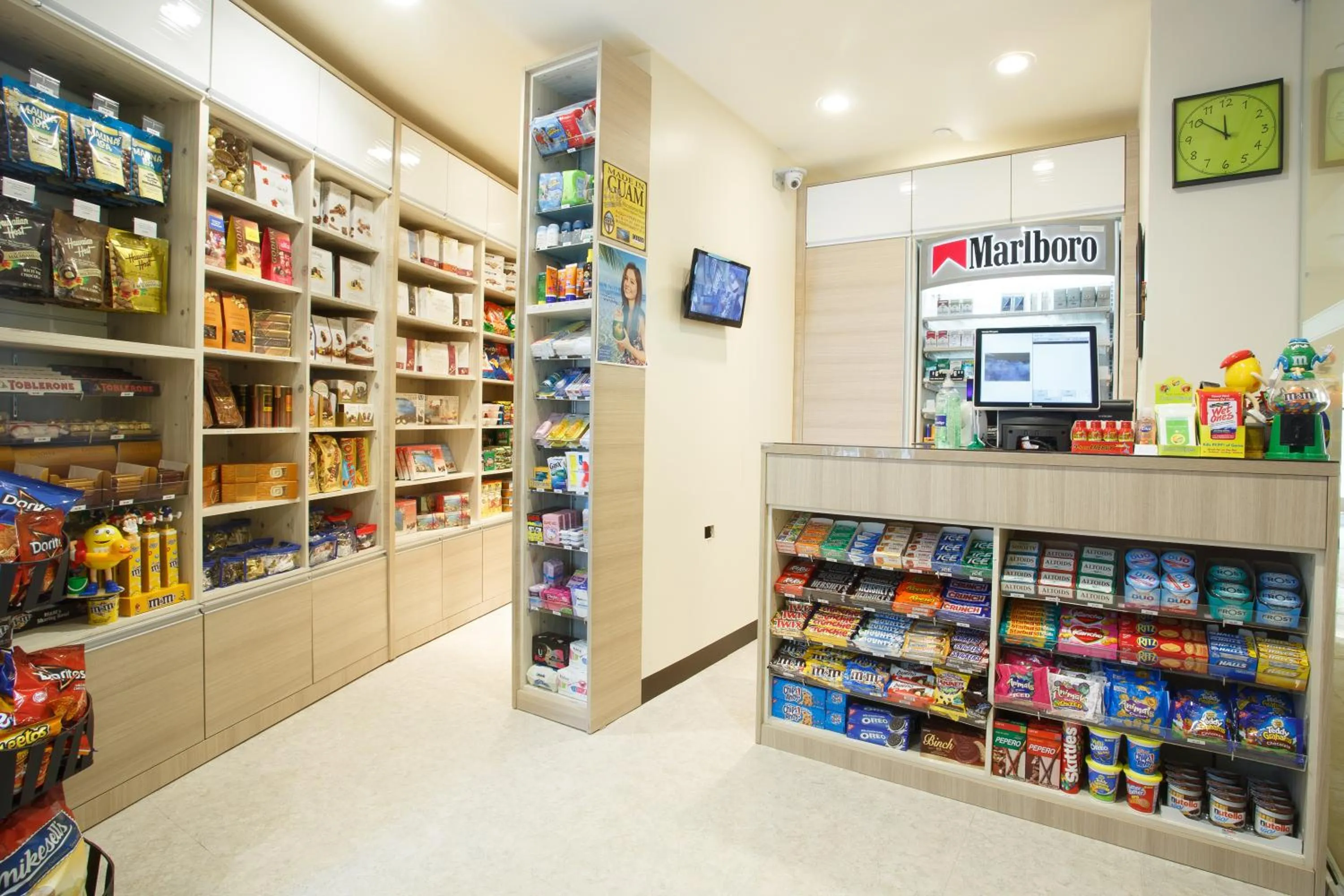 On-site shops in Lotte Hotel Guam