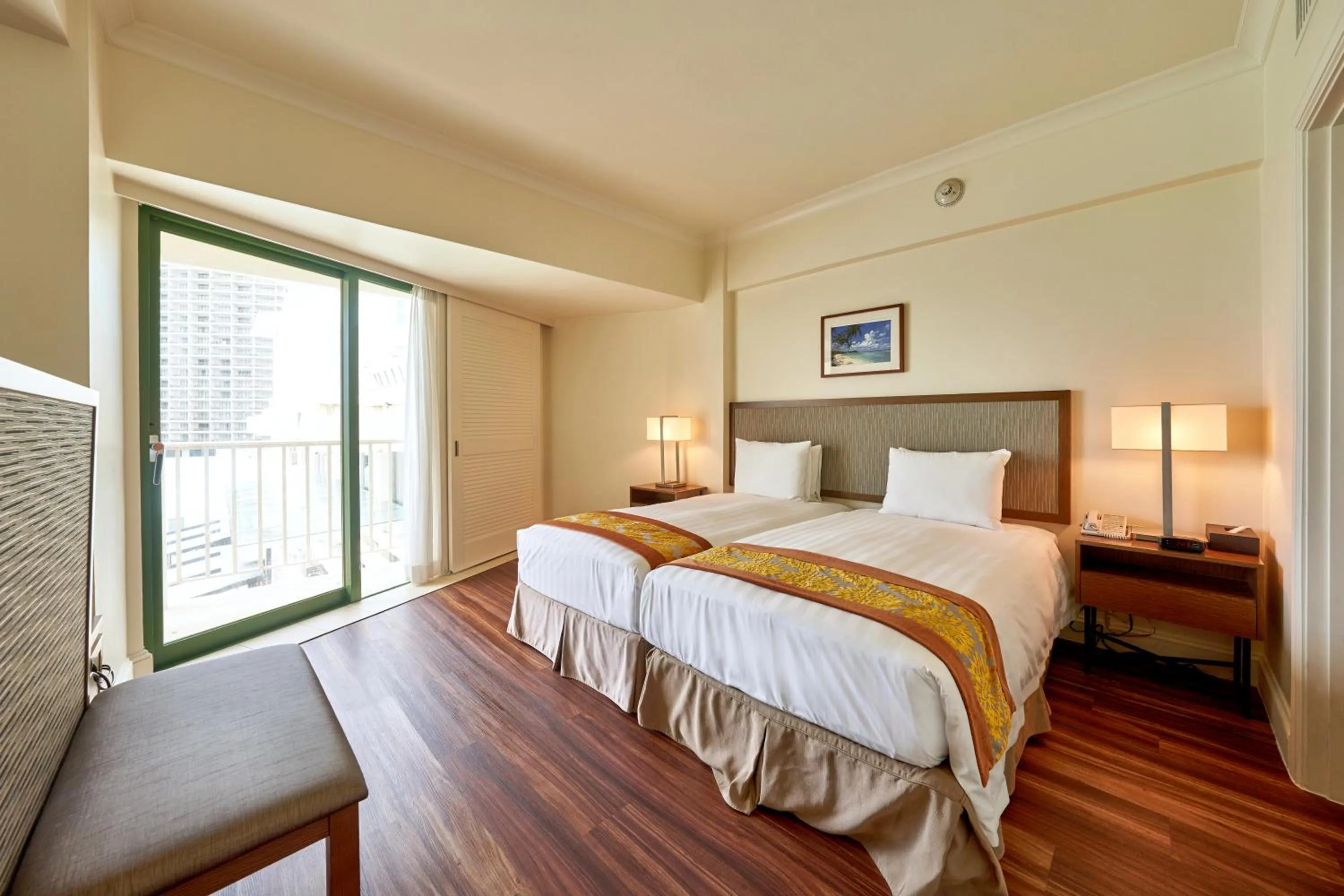 Bedroom, Bed in Lotte Hotel Guam