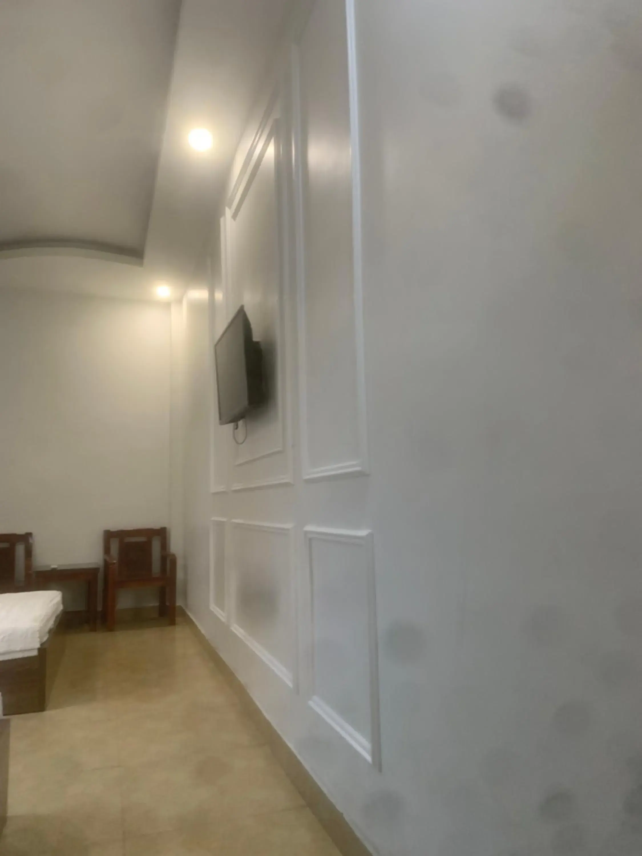 Deluxe Double Room in Motel TÂY HỒ Deluxe Double Room in Motel TÂY HỒ