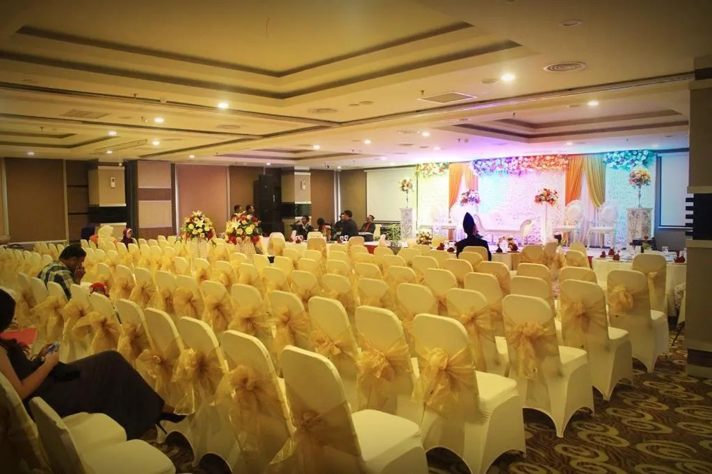 Banquet/Function facilities in Biz Hotel Batam