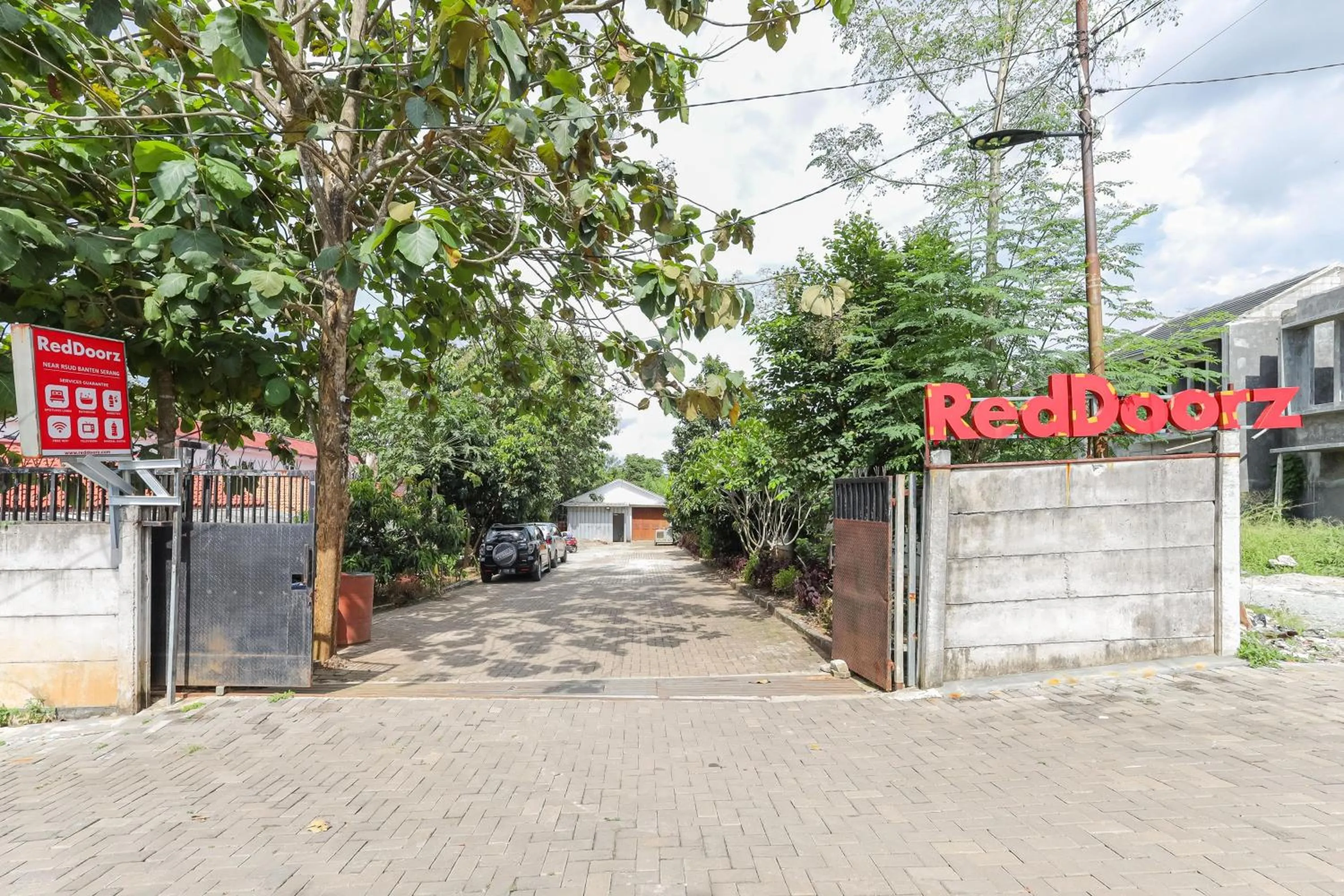 Property building in RedDoorz near RSUD Banten Serang