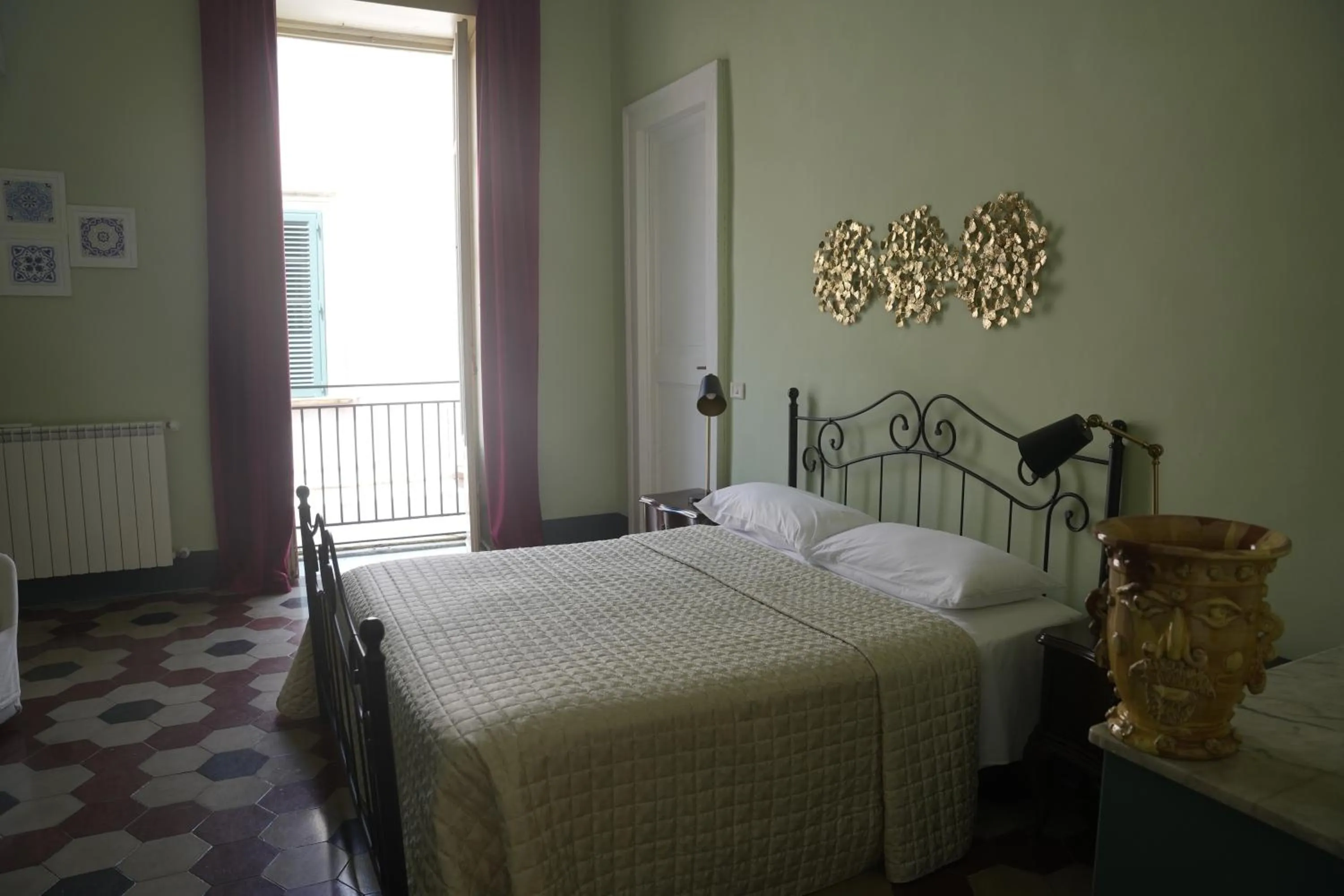 Bed in Maison Canopée