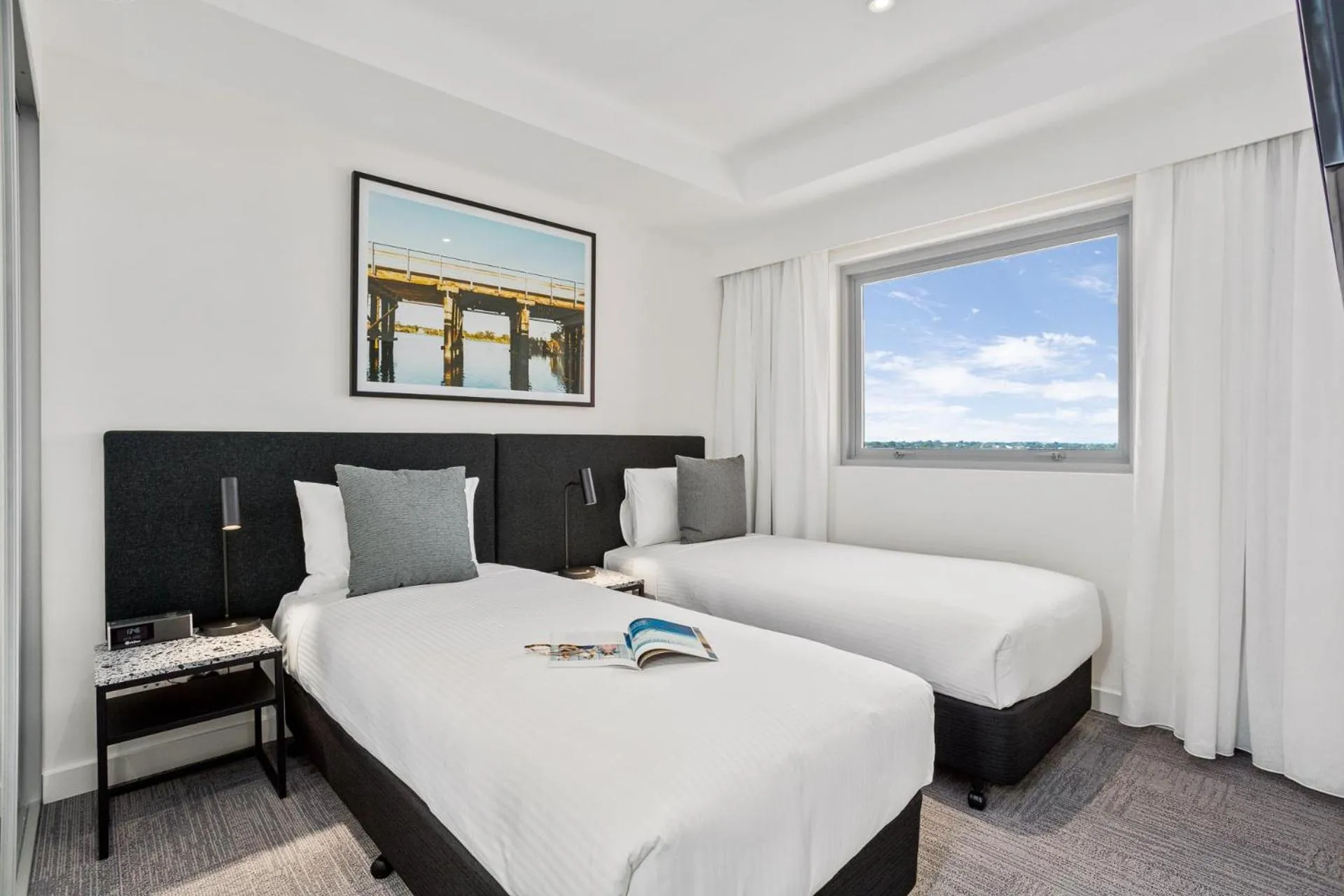 Bed in Quest Watergardens