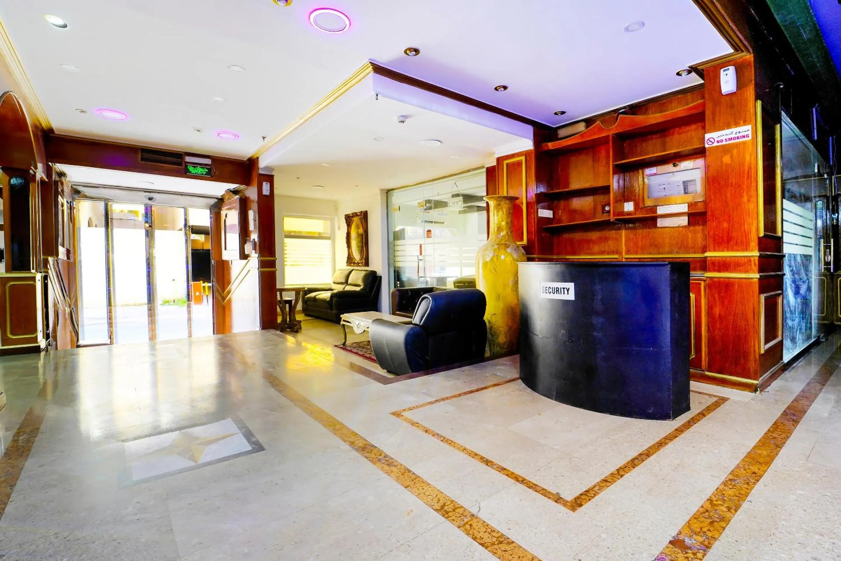 Lobby or reception in OYO 124 Al Salam Palace Hotel