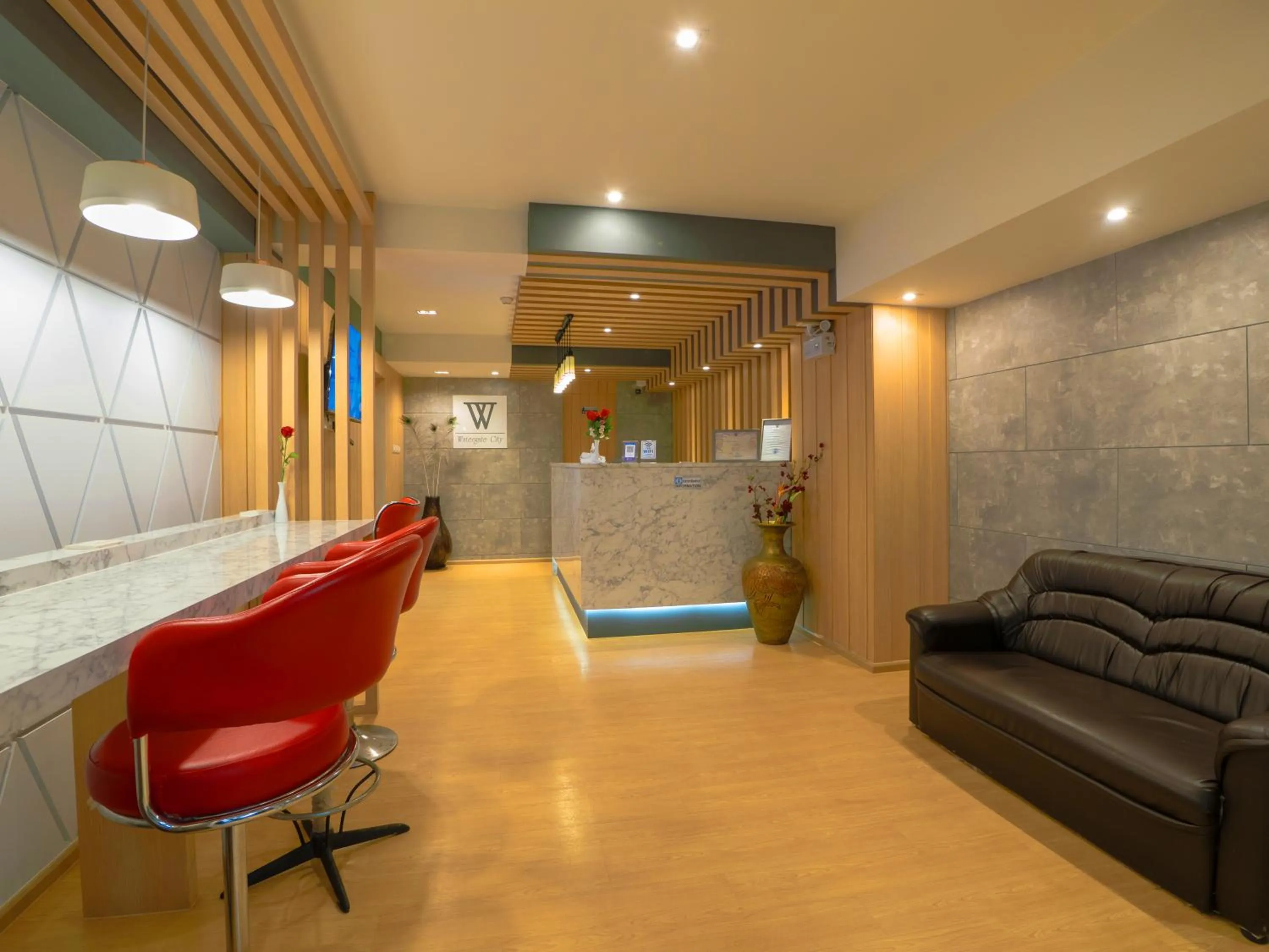 Lobby or reception in Watergate City