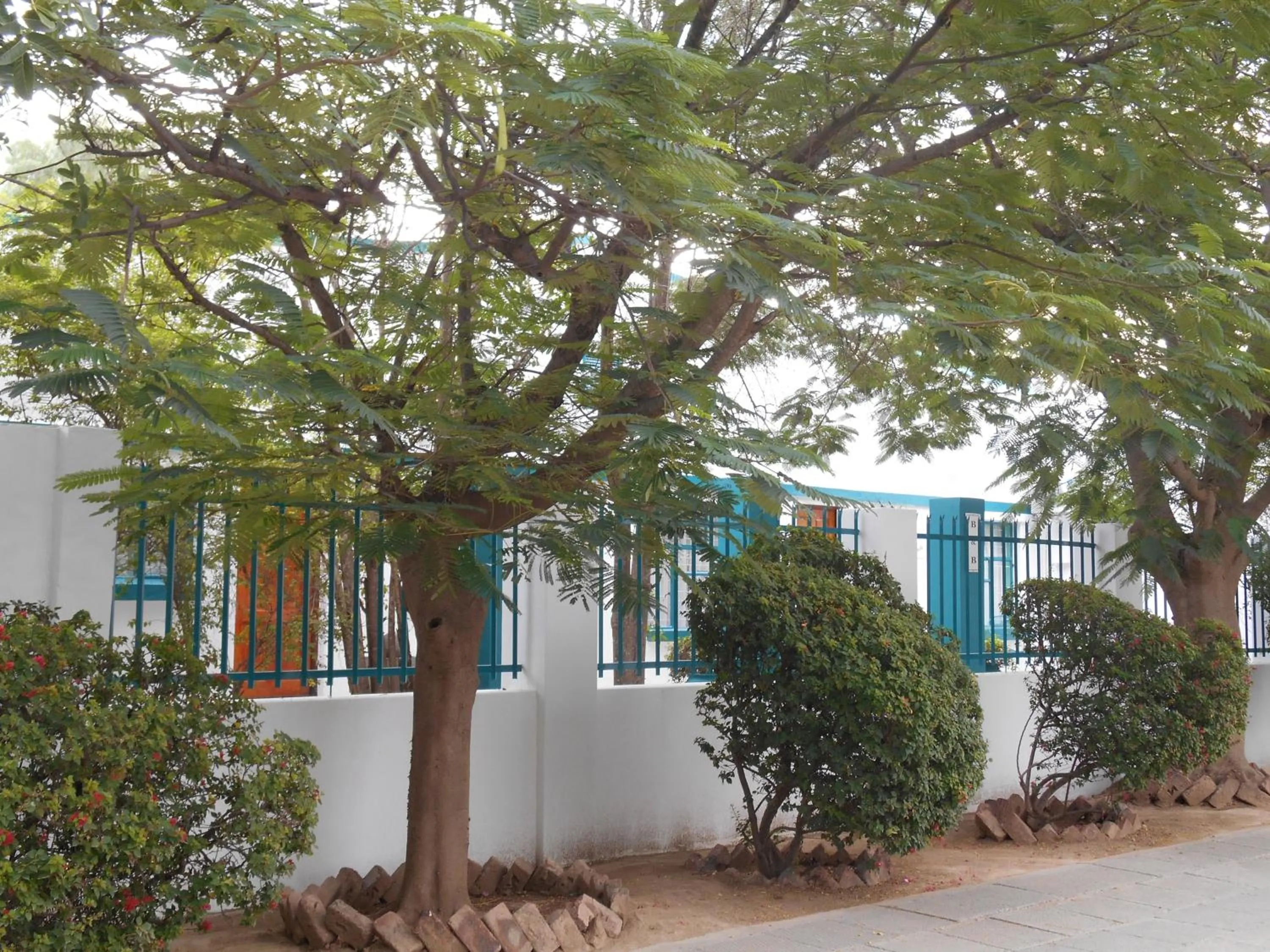 Facade/entrance in Obesa Lodge