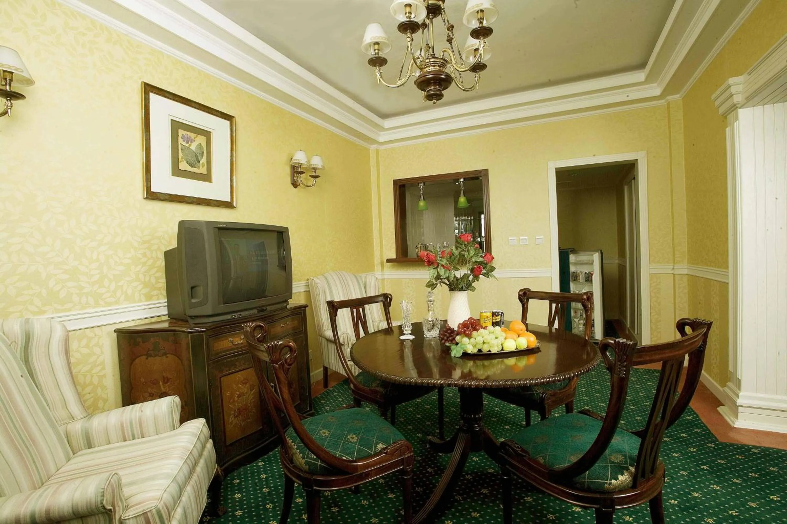Living room in Bayangol Hotel