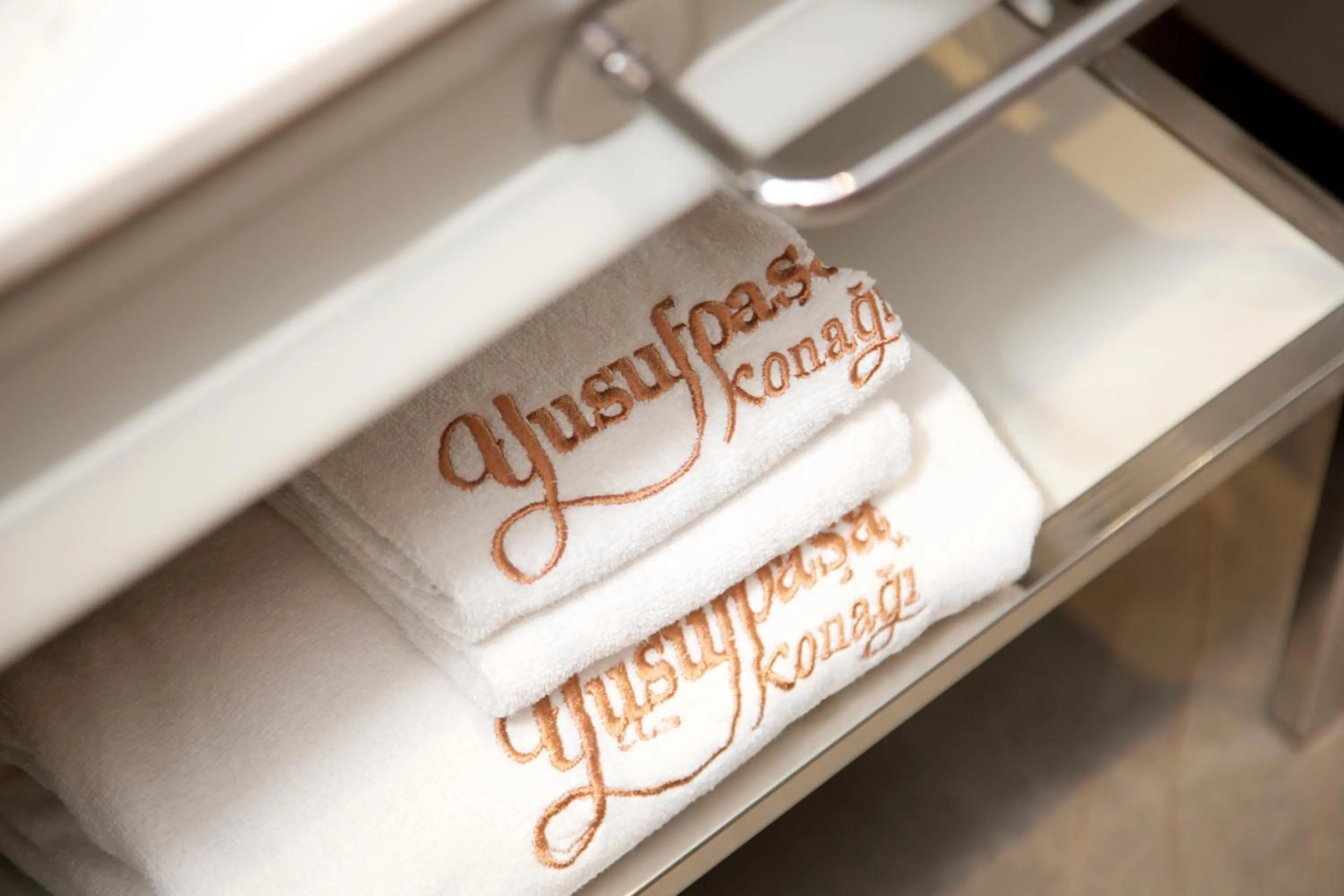 towels in Yusufpasa Konagi - Special Class