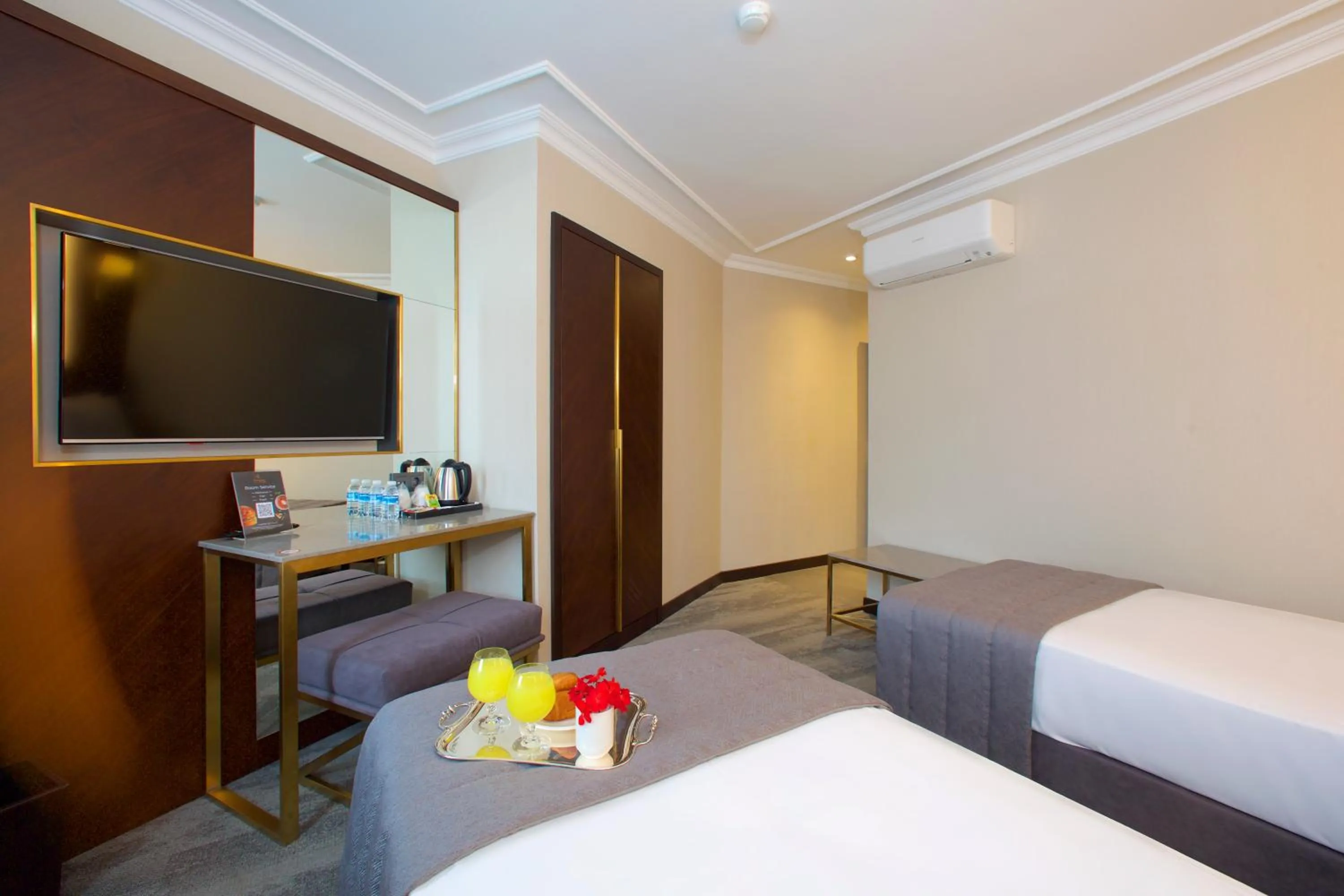 Bedroom, Bed in Yusufpasa Konagi - Special Class