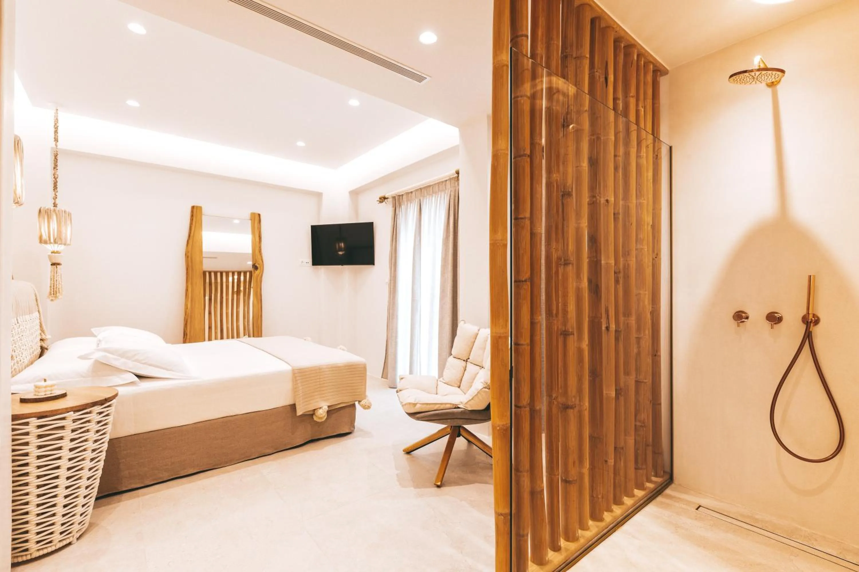 Bedroom, Bed in Cocopalm Villas Naxos