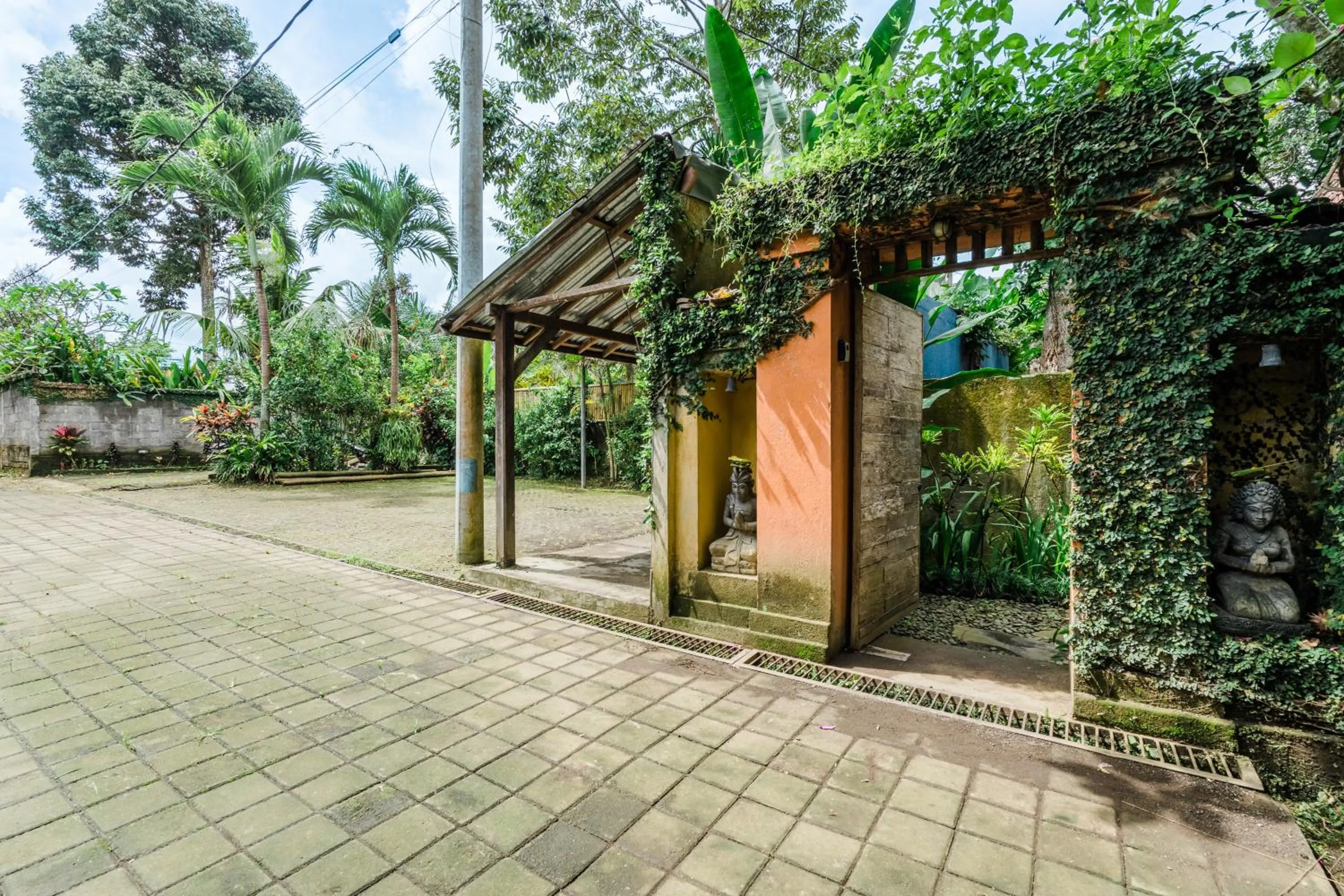 Property building in Aalaya Villa by Betterplace