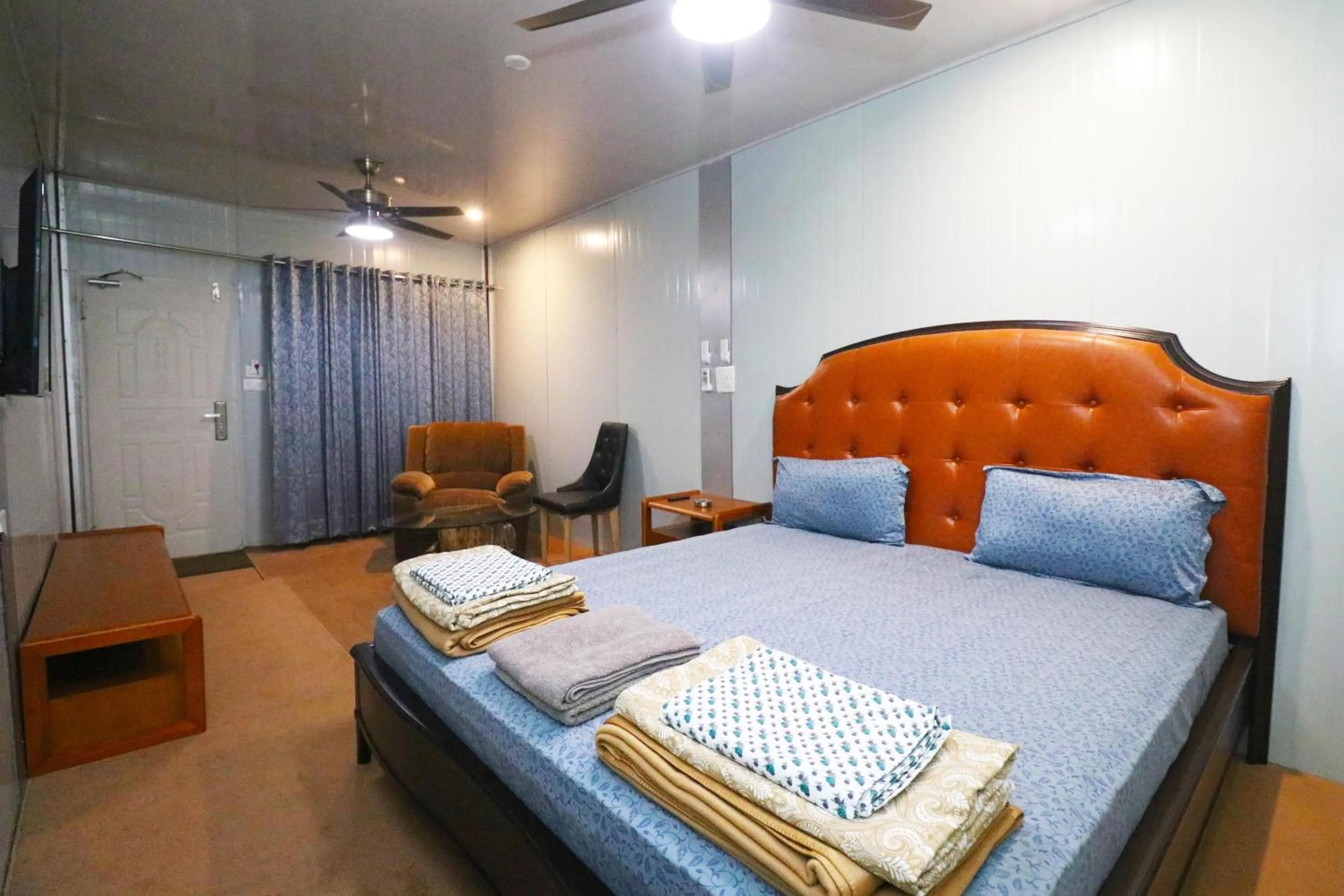 Bed in HOTEL THE CUBE STAY