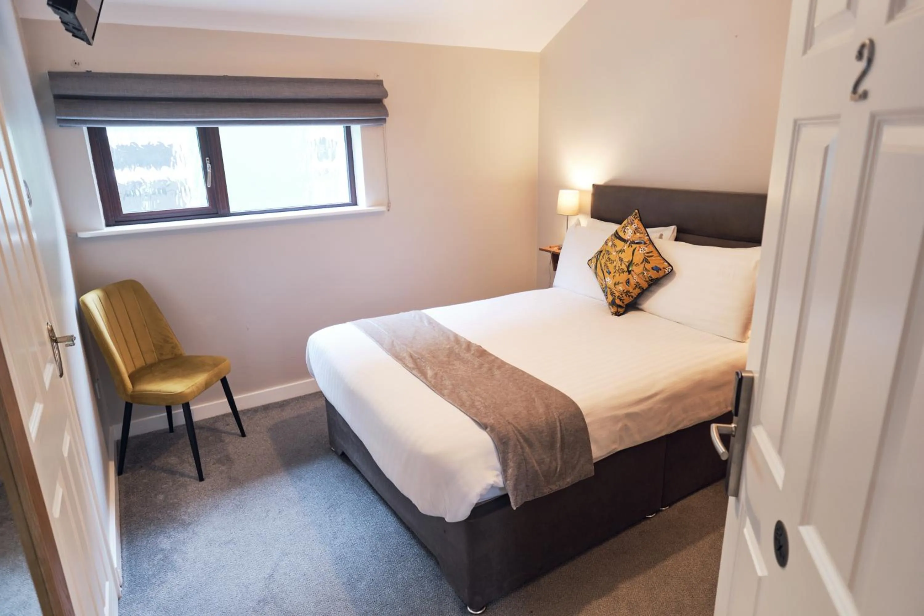 Bedroom, Bed in Murphy's Pub and Bed & Breakfast