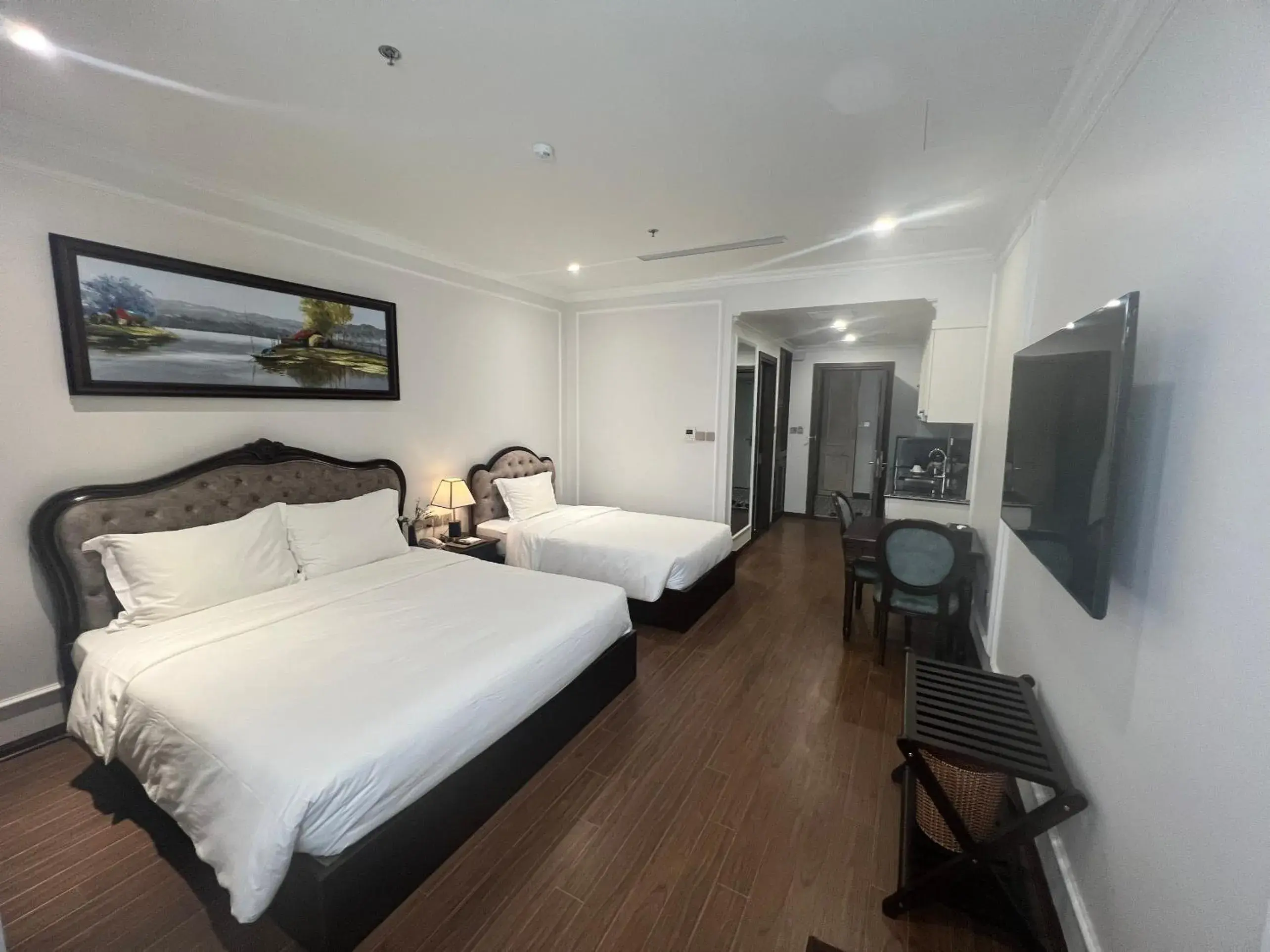 Standard Twin Room in MADELISE HOTEL&APARTMENT Standard Twin Room in MADELISE HOTEL&APARTMENT