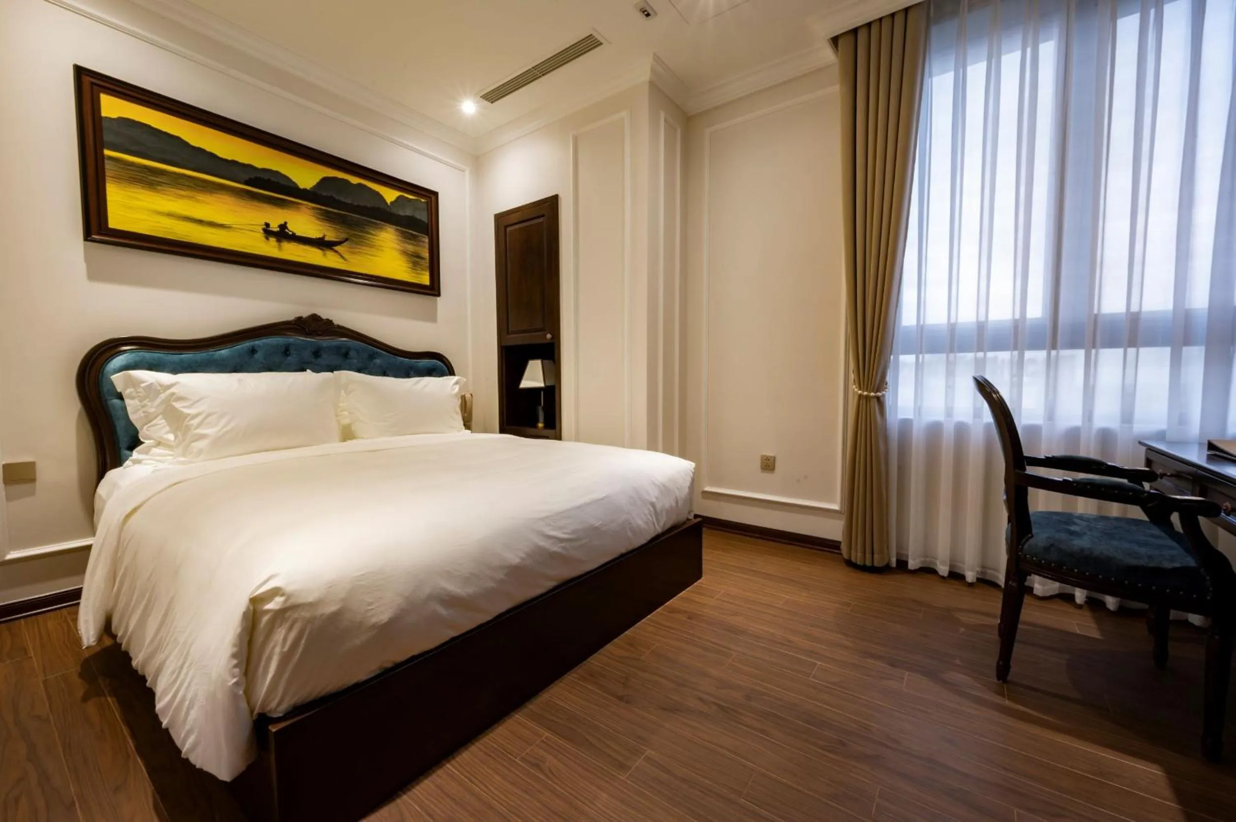 Bed in MADELISE HOTEL&APARTMENT