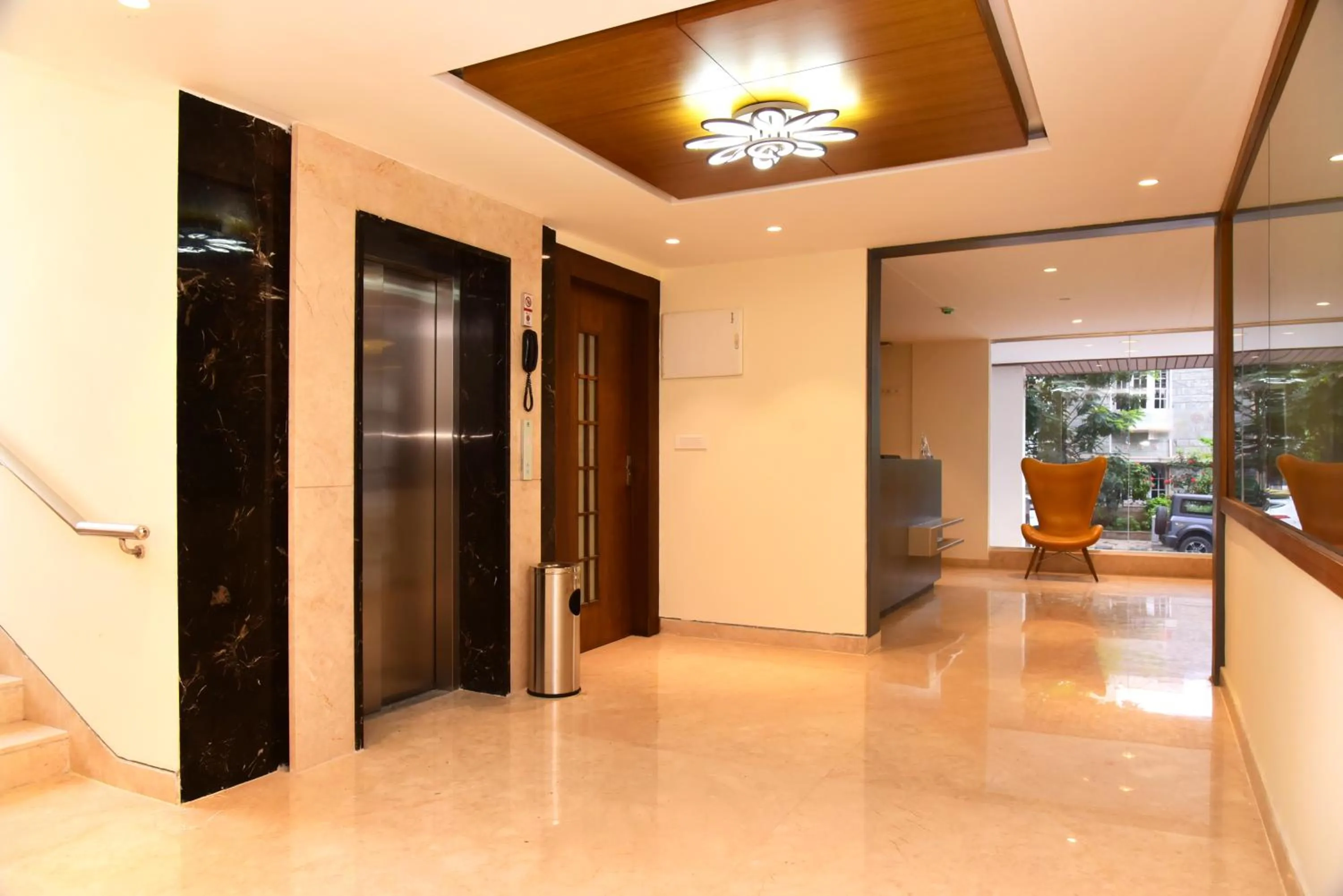 elevator in TGI Felicity