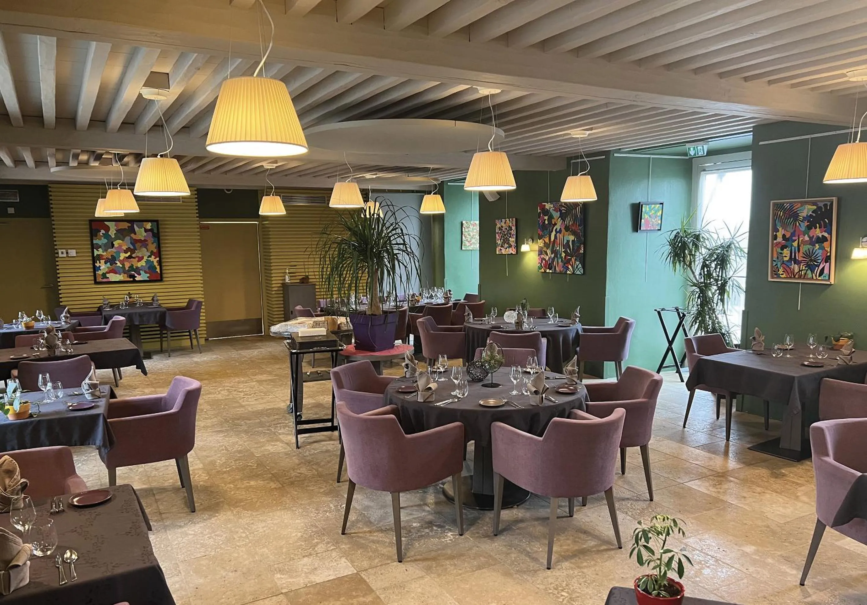 Restaurant/places to eat in Château du Bost - Teritoria
