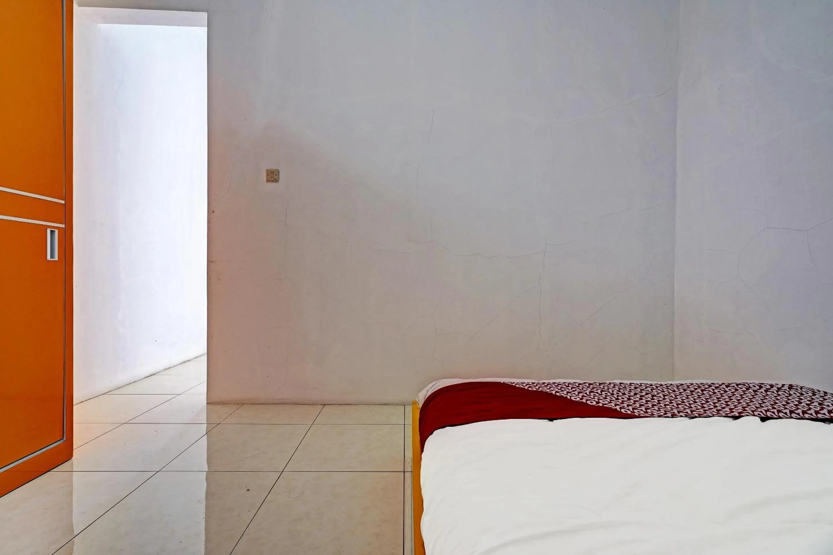 Bedroom, Bed in OYO 91329 Guest House Le-banon Syariah