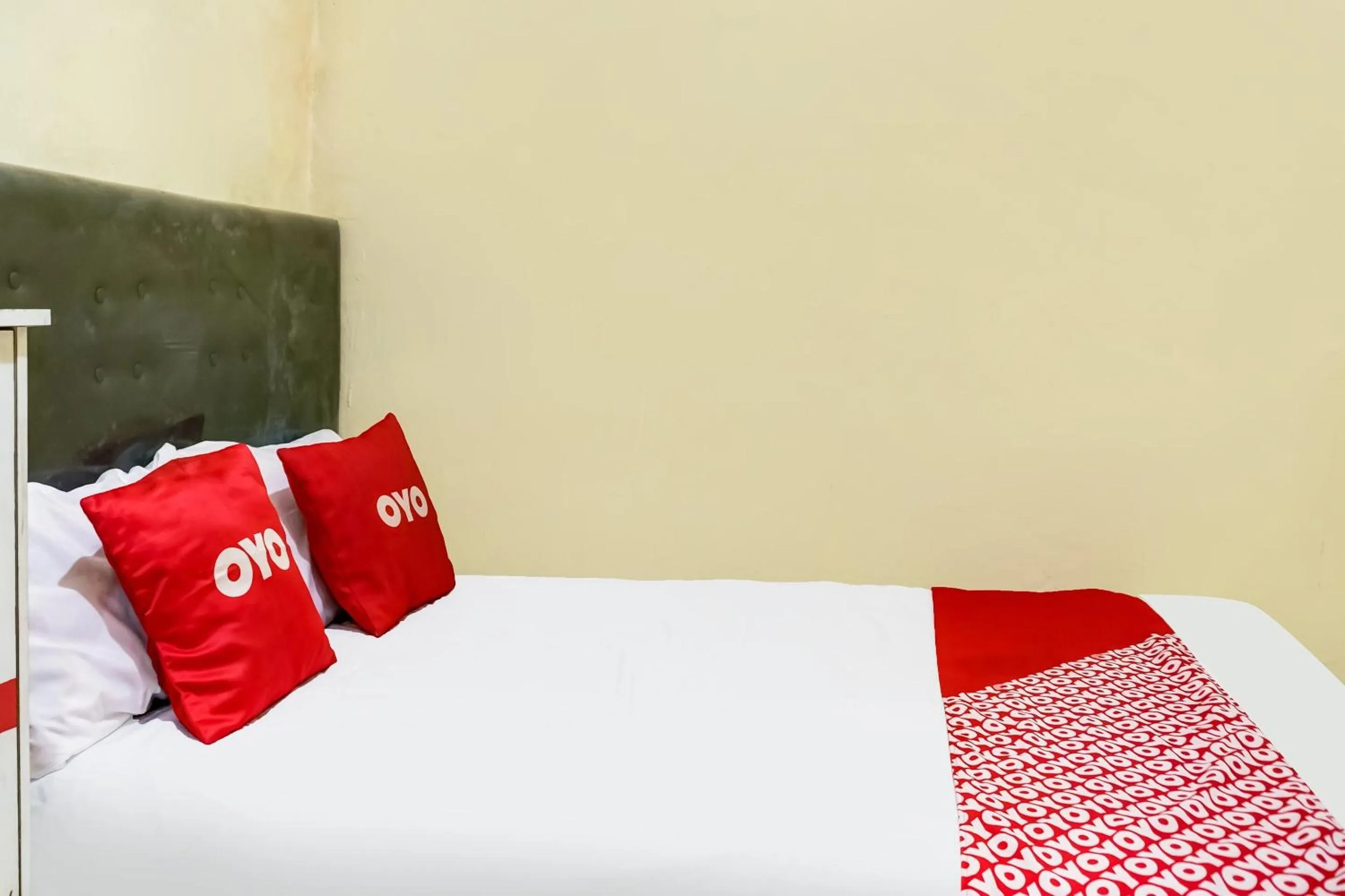 Bedroom, Bed in OYO Life 91335 Micheline Family 2 Syariah