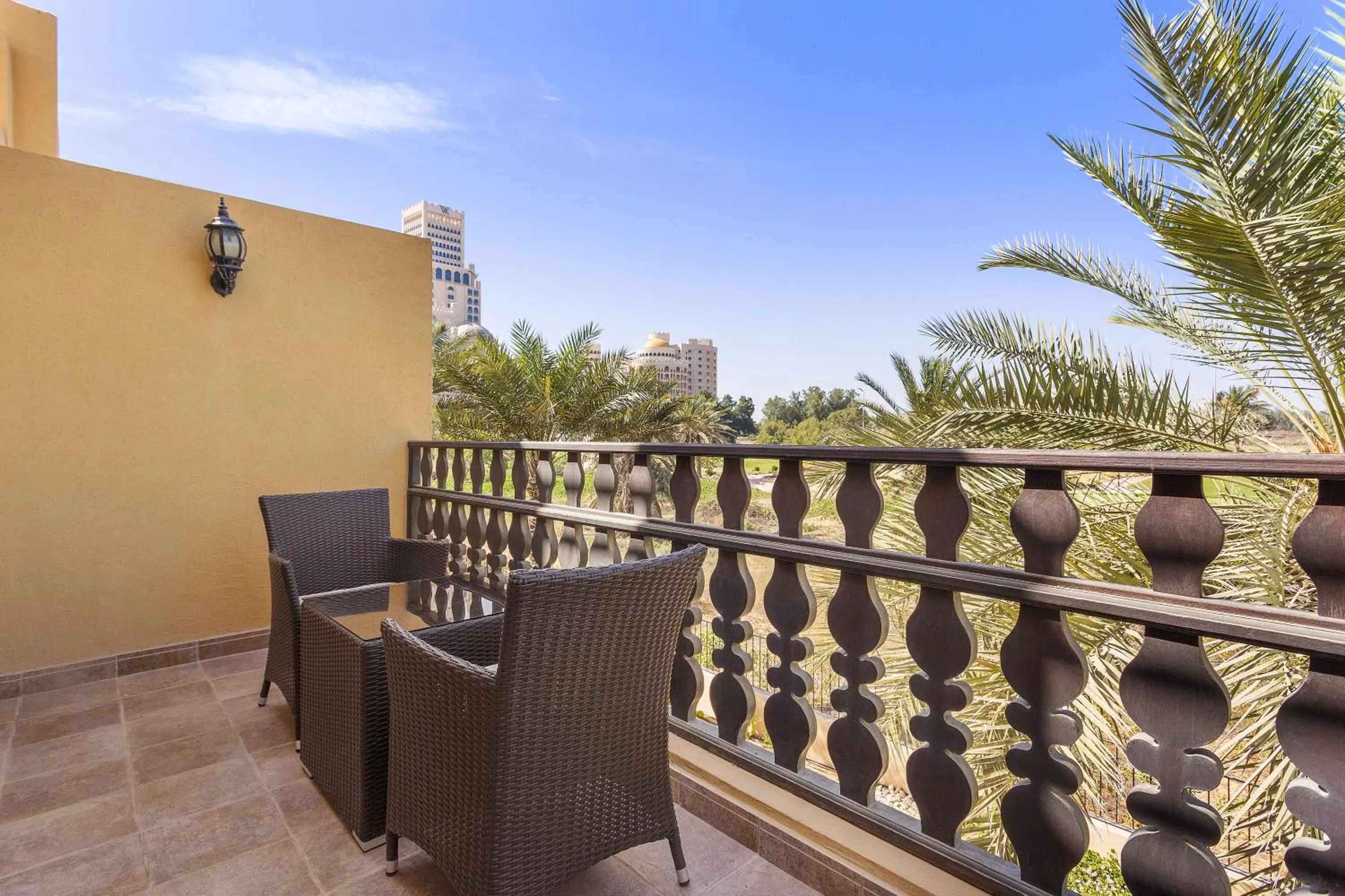 Balcony/Terrace in Al Hamra Village Hotel