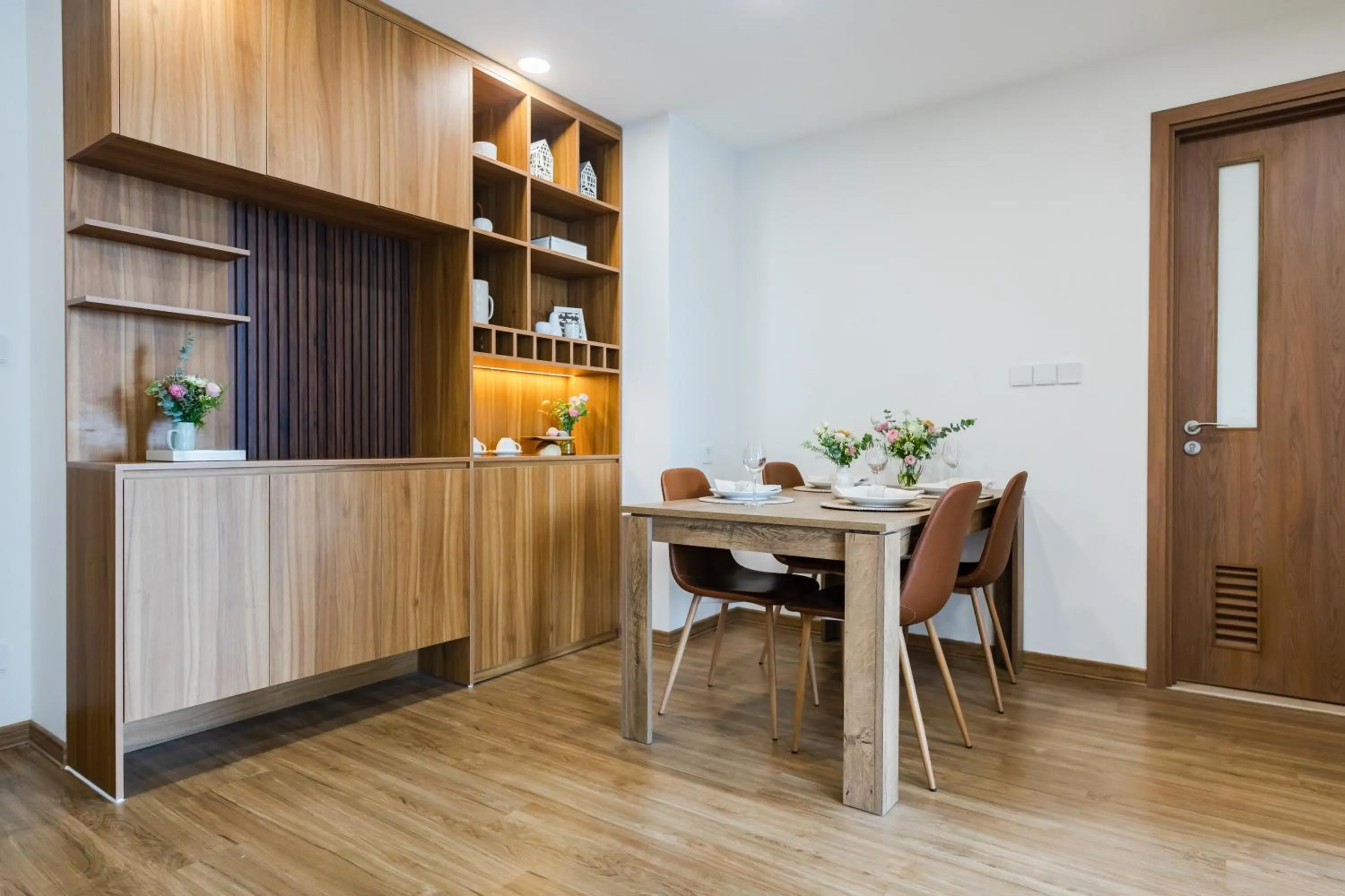 Dining area in Five Star Westlake 1st-4th Floors Hotel & Serviced Apartment