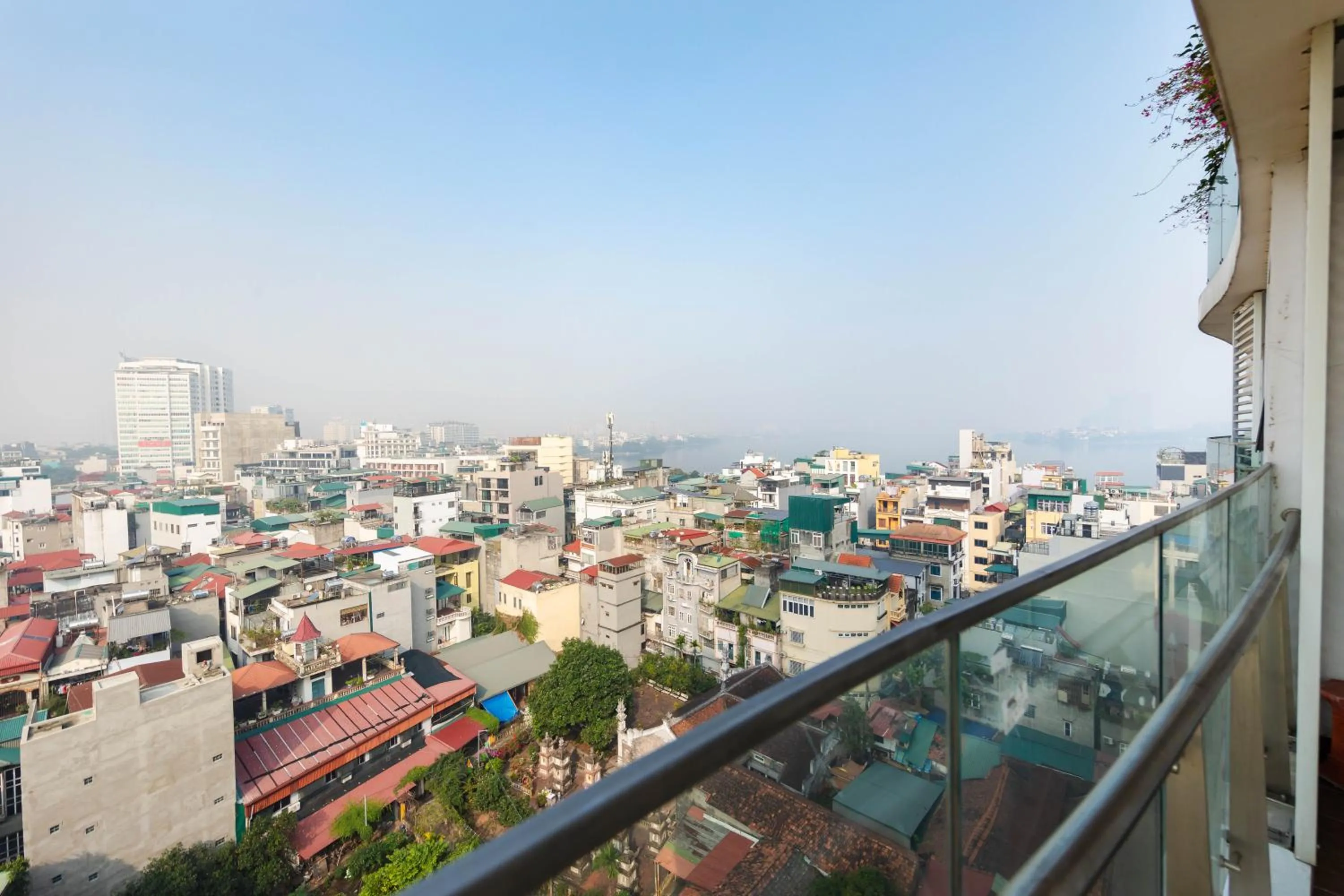 Five Star Westlake 1st-4th Floors Hotel & Serviced Apartment