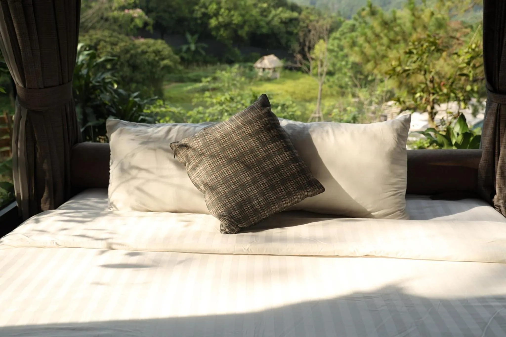 Day in Amaya Retreat