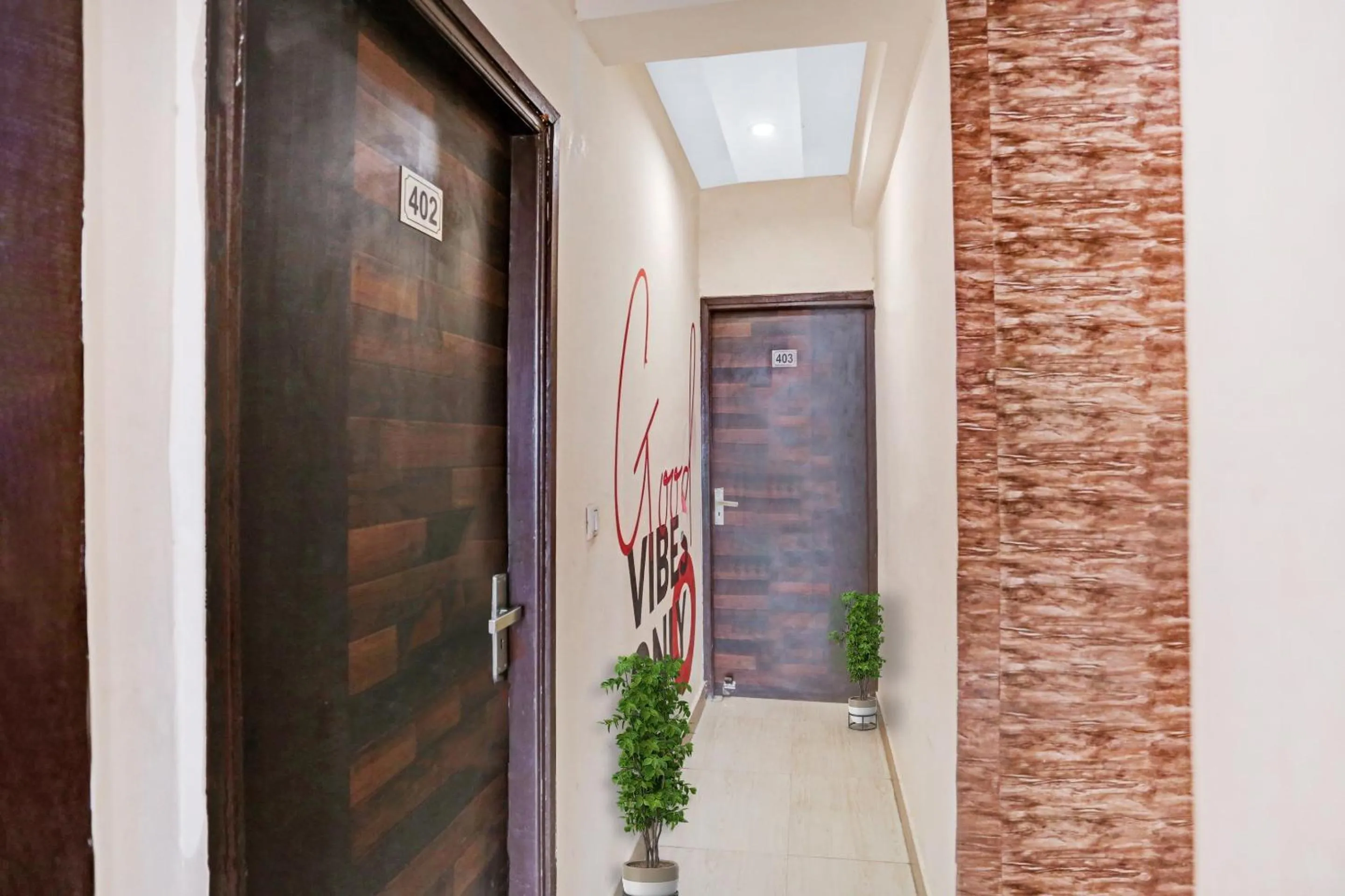 Lobby or reception in Townhouse Zodiac Near Botanic Garden of Indian Republic