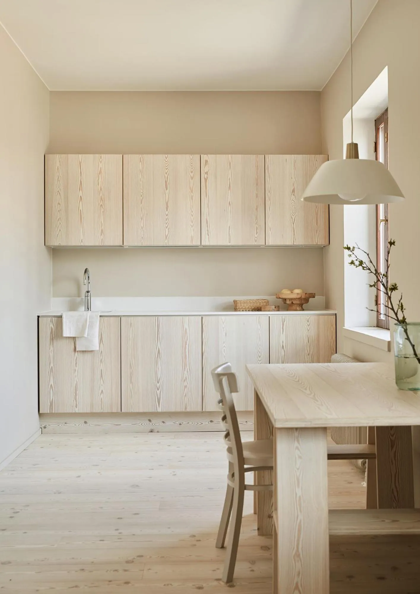 Kitchen or kitchenette in Hotelli Vihannonkulma