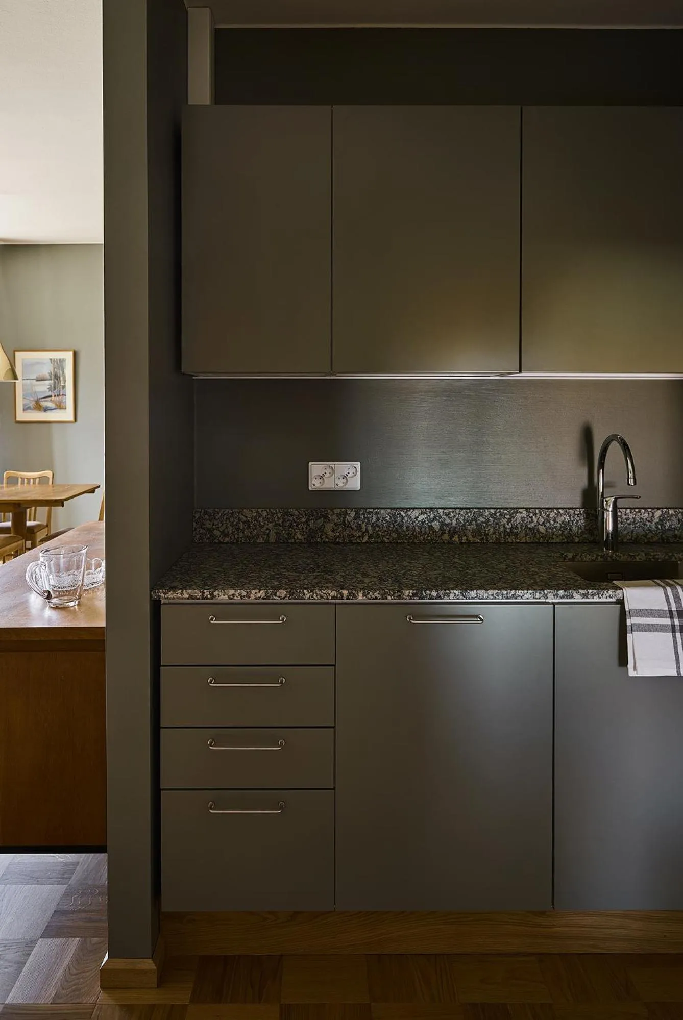 Kitchen or kitchenette in Hotelli Vihannonkulma