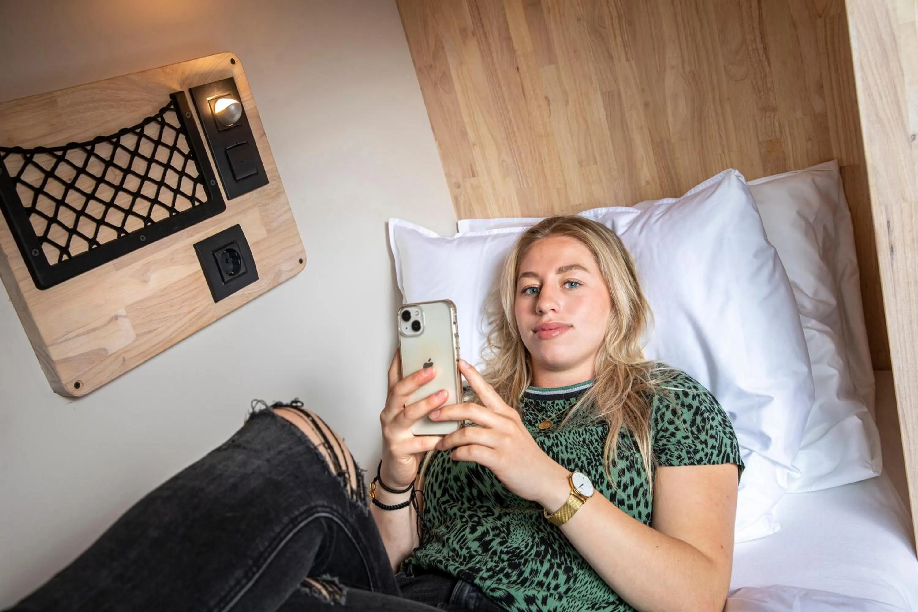 People, Bed in The Bee Hostel