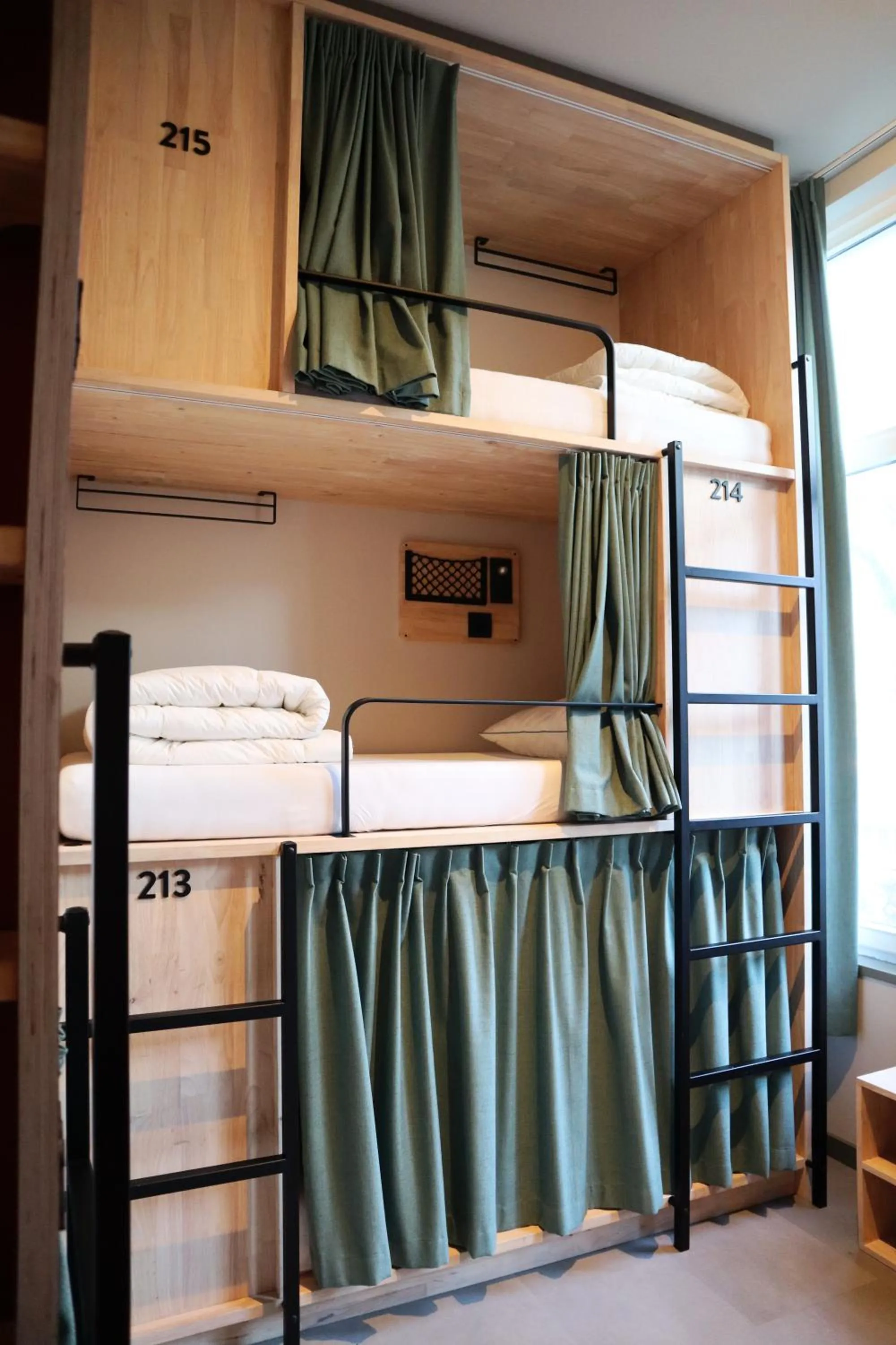 bunk bed, Bed in The Bee Hostel