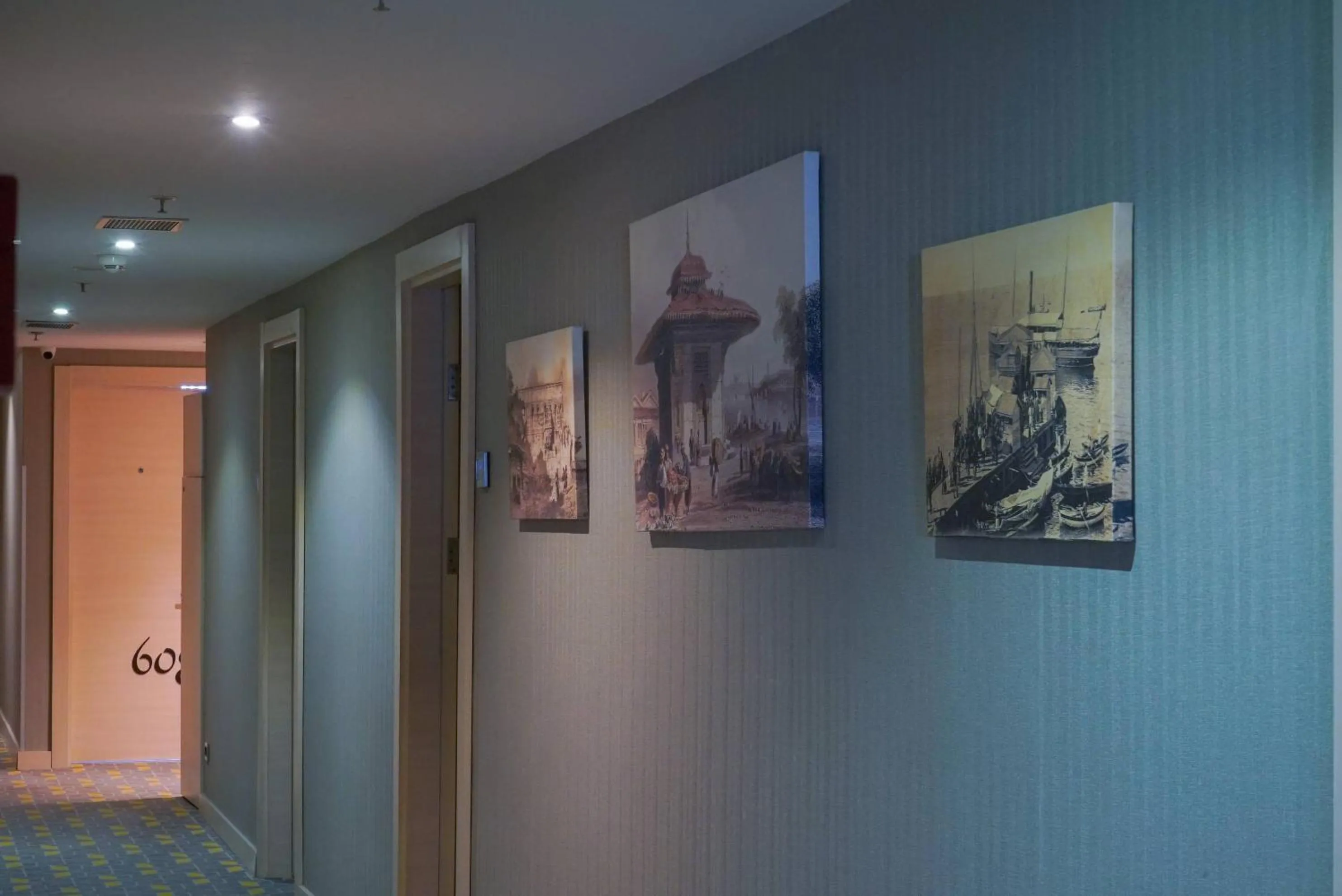 Property building in Hotel Troya