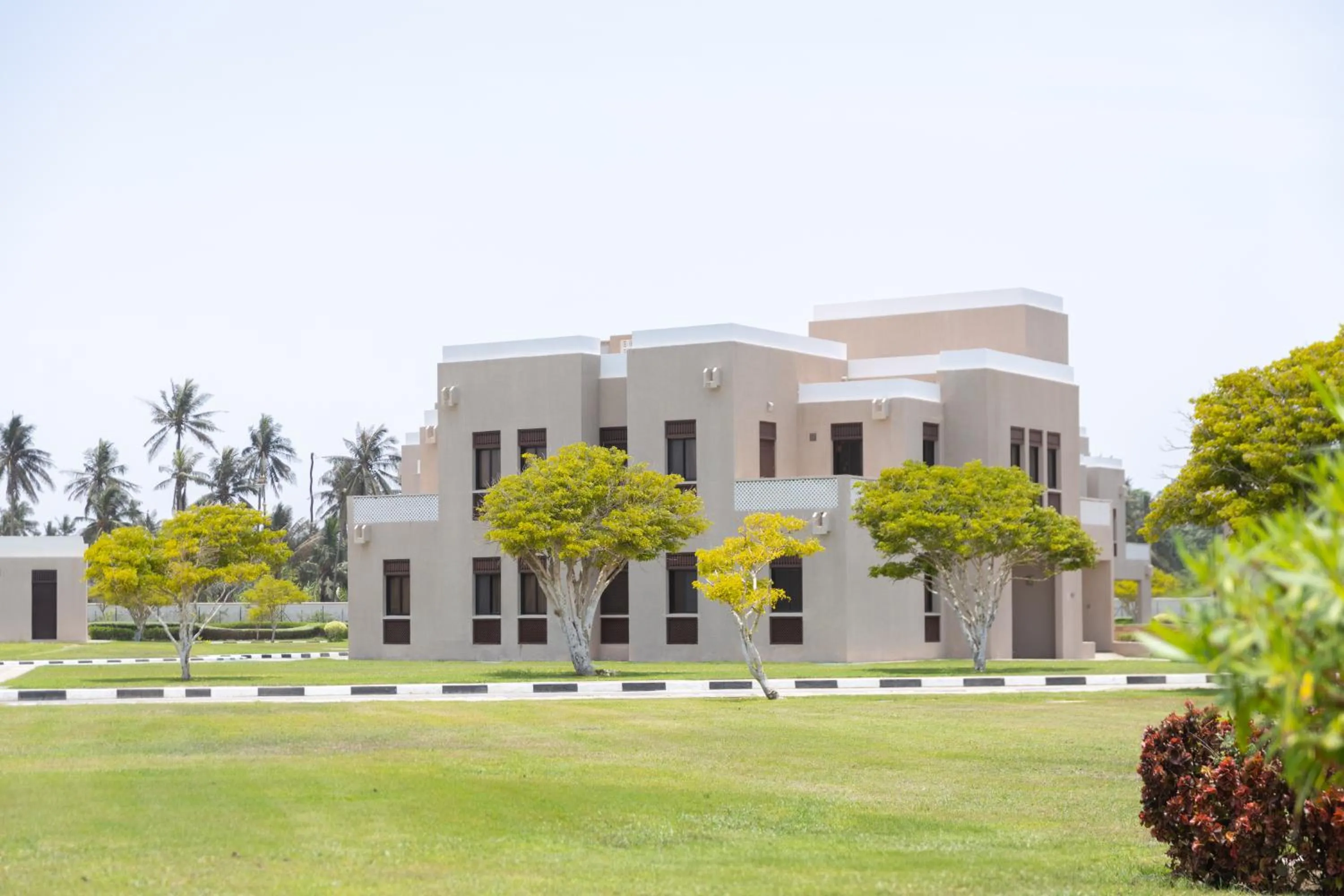 Al Shatti Villas