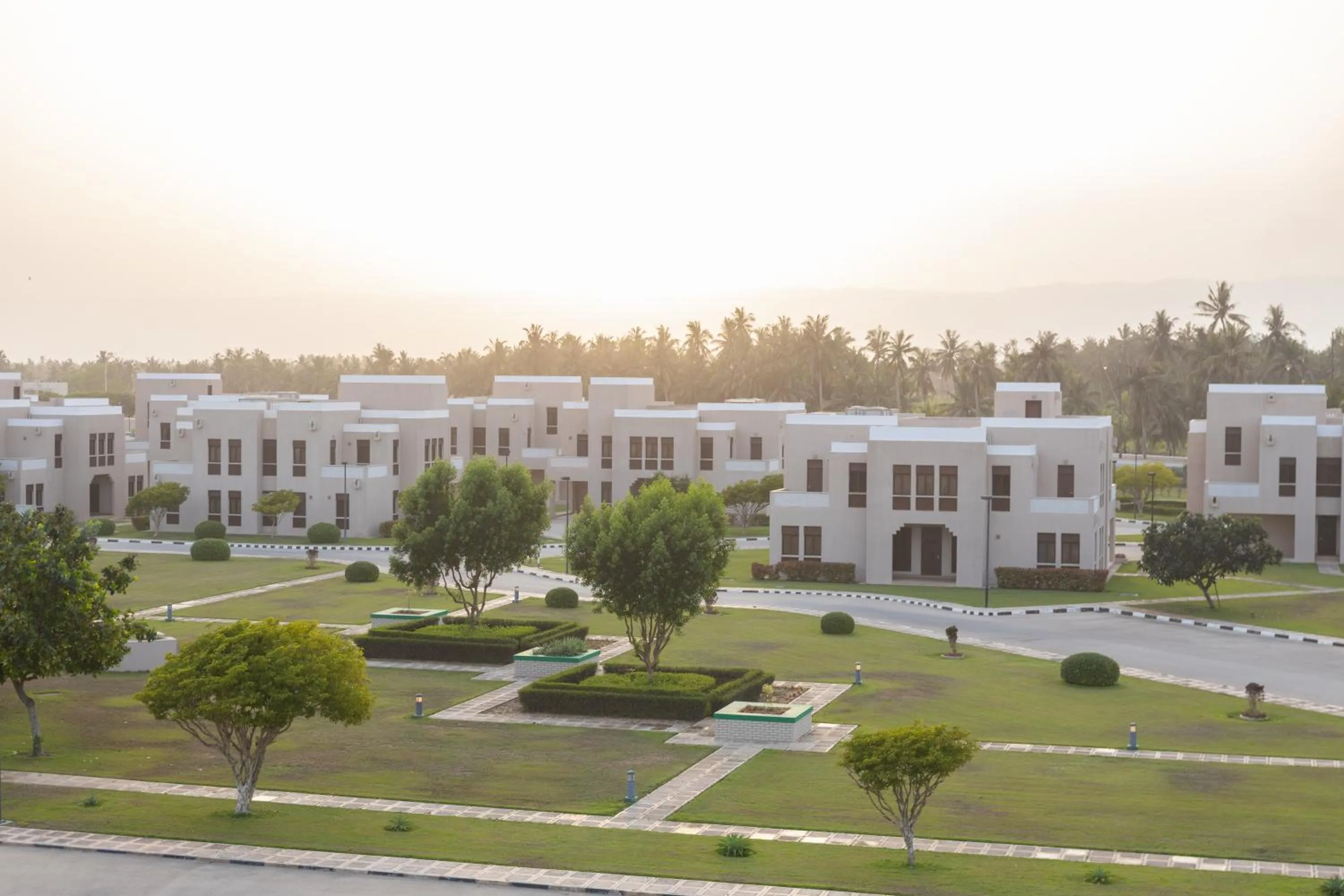 Al Shatti Villas