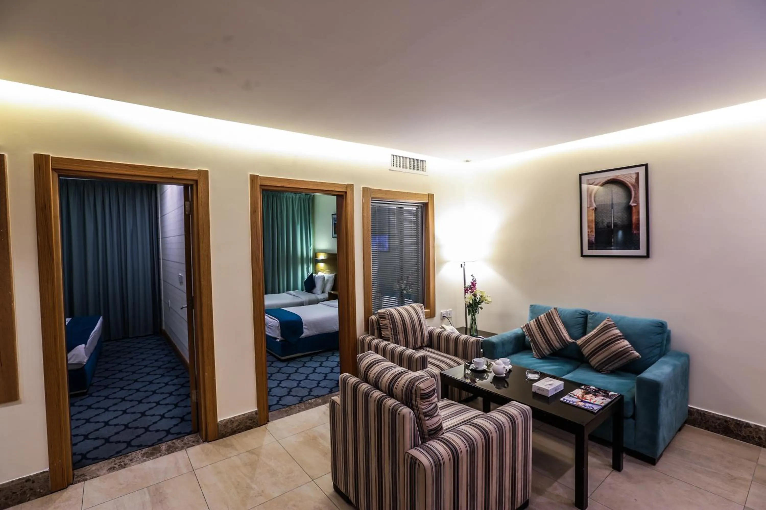 Bed in Khuttar Apartment