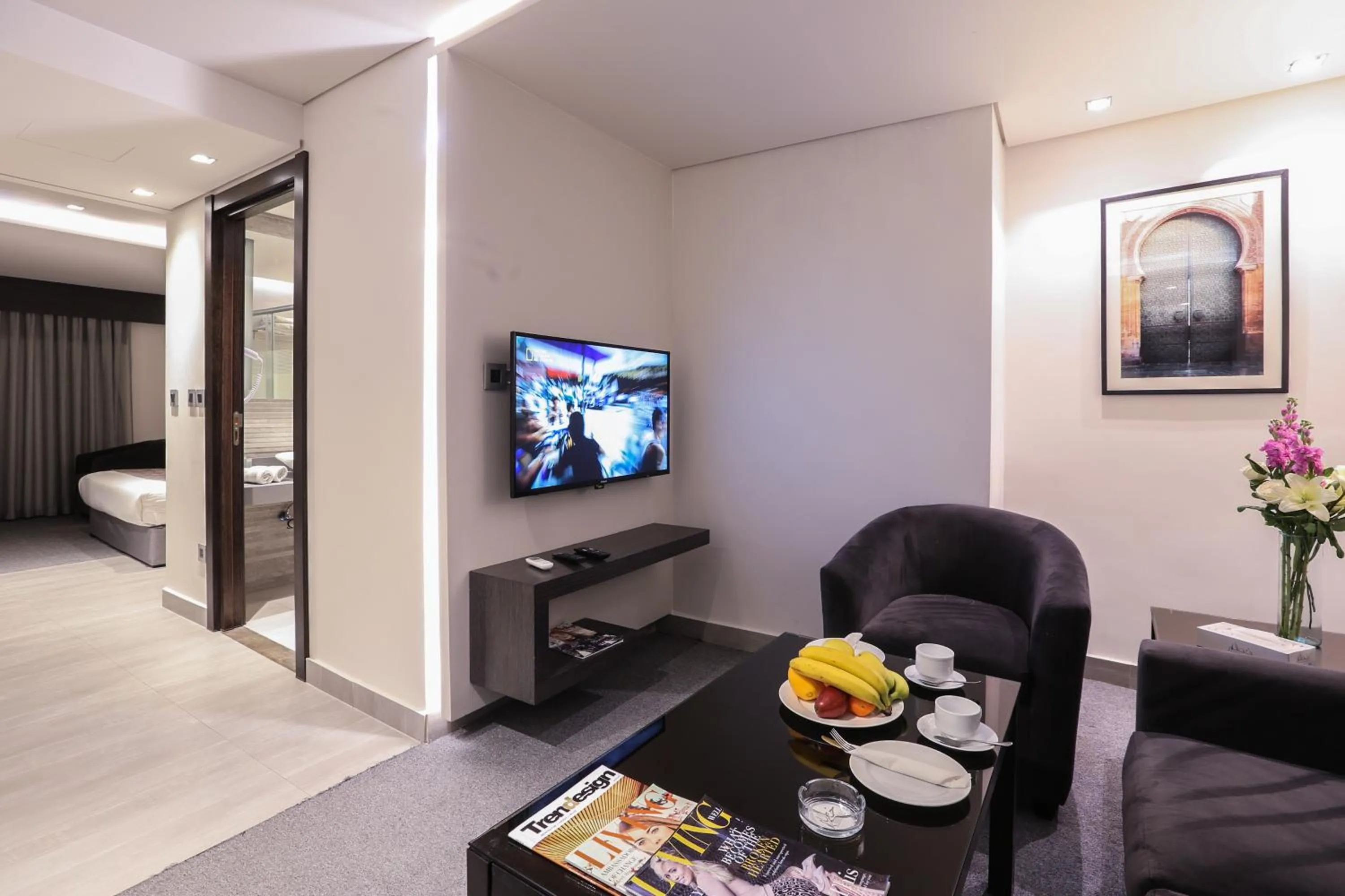 Bed in Khuttar Apartment