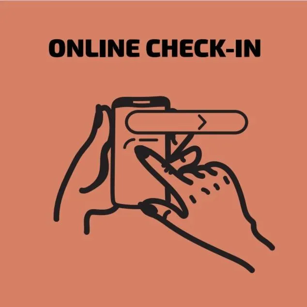 Text overlay in Vie Via - Your Hotel